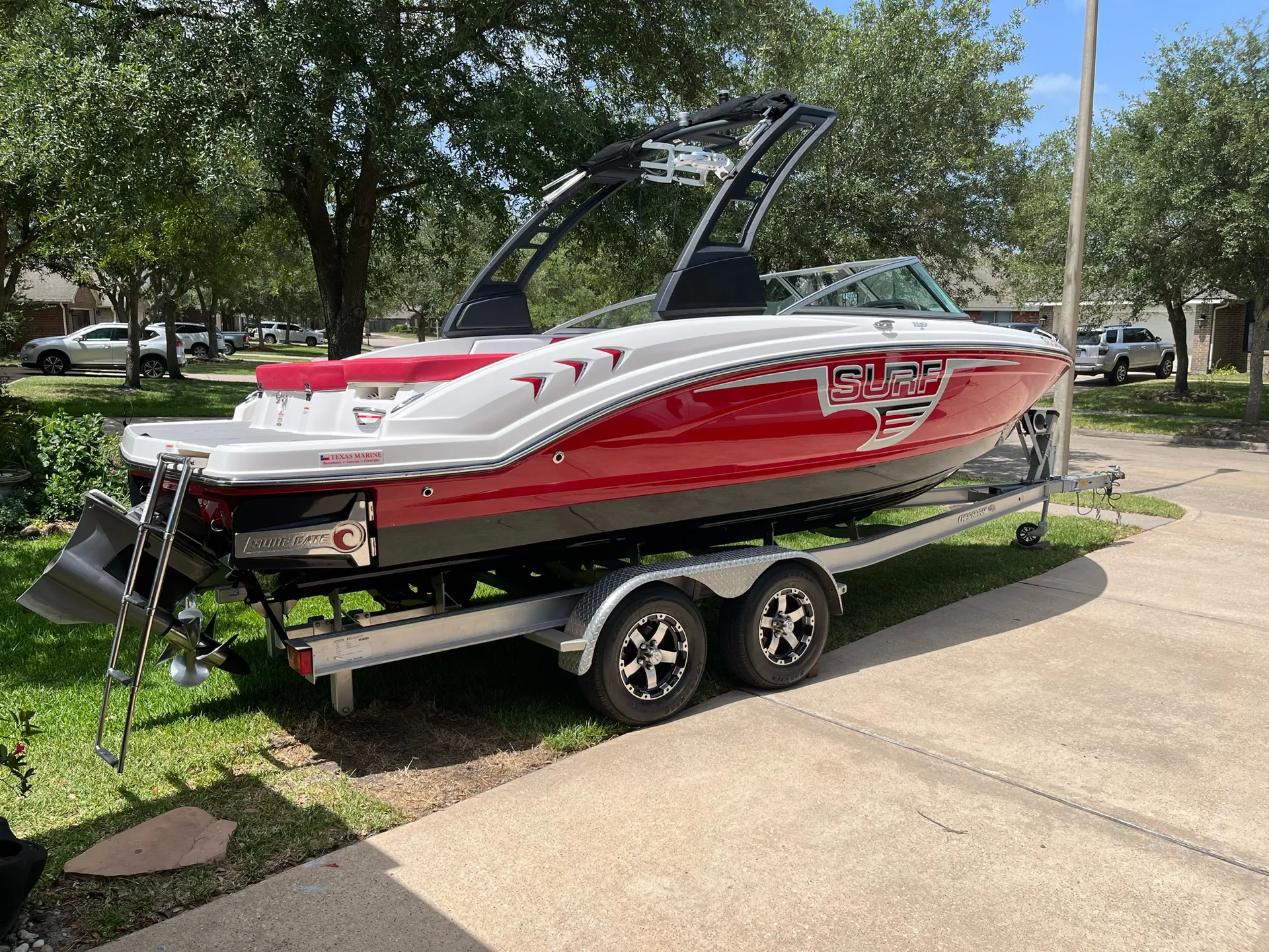 CHAPARRAL BOATS 23 H2O SURF in Vidor, TX — photo 5