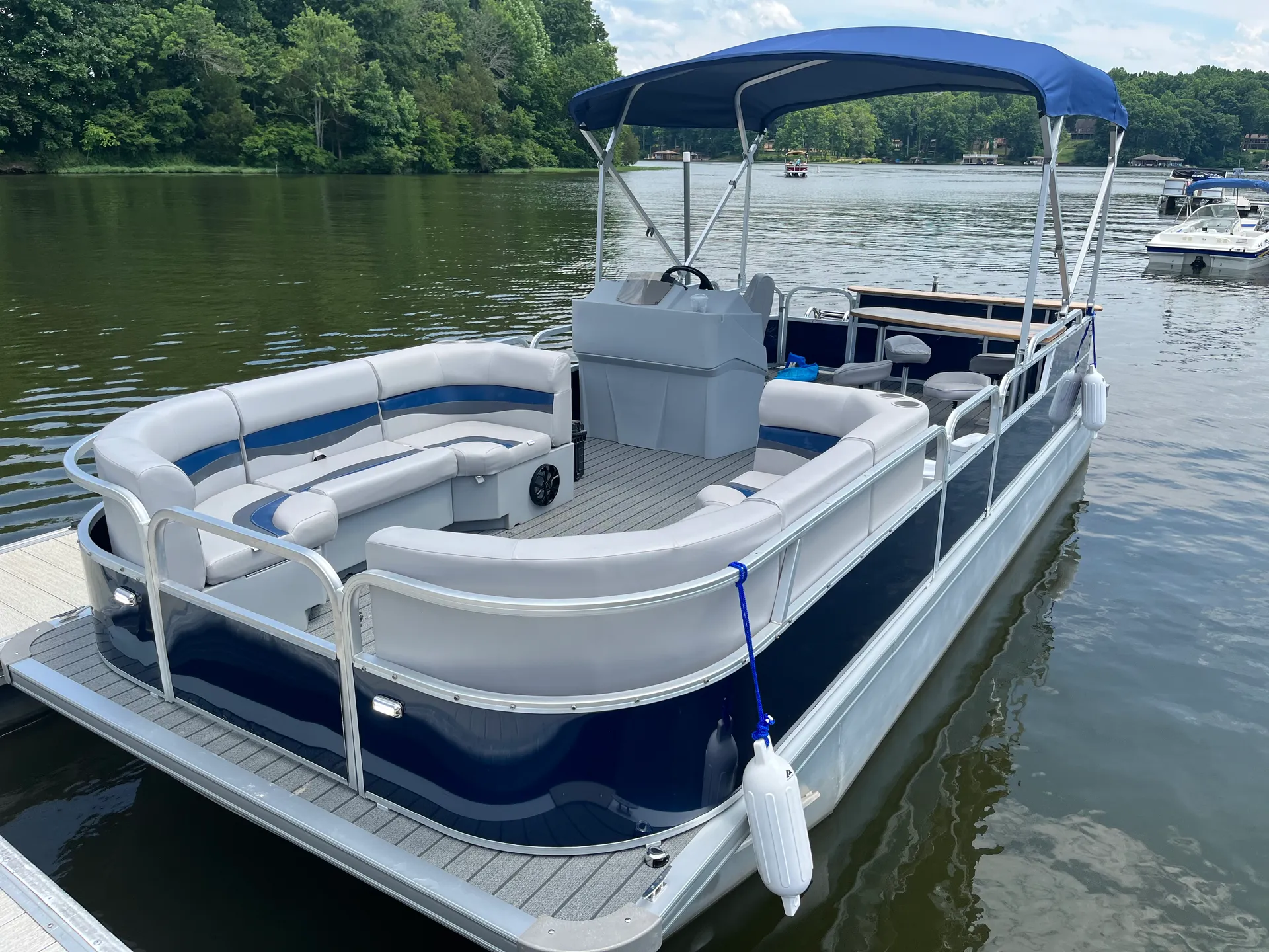 Suncatcher / G3 Boats Sun Catcher in Mineral, VA — photo 2