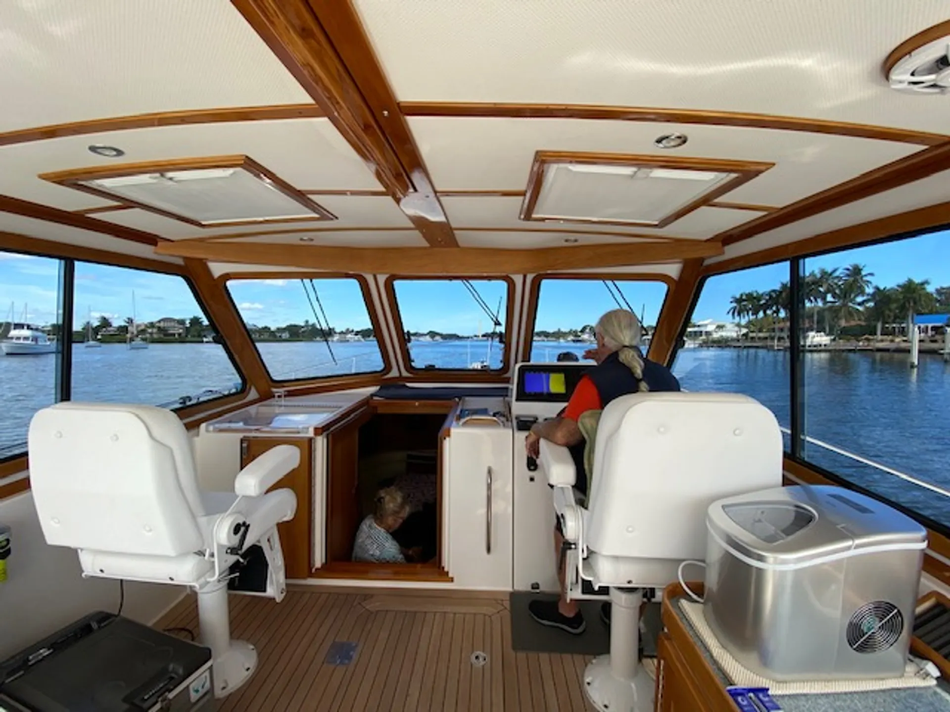 Cruise The Delta on a Classy 42' Sabre Yacht