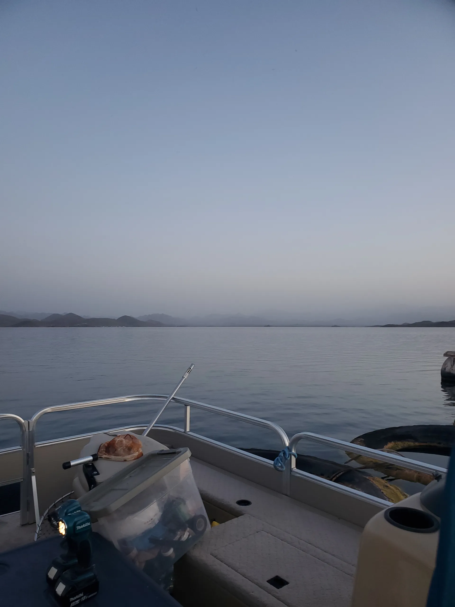 LOWE PONTOONS SF214 W/25ELPT 4-S in Phoenix, AZ — photo 3