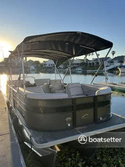 New Pontoon. Fast and smooth.