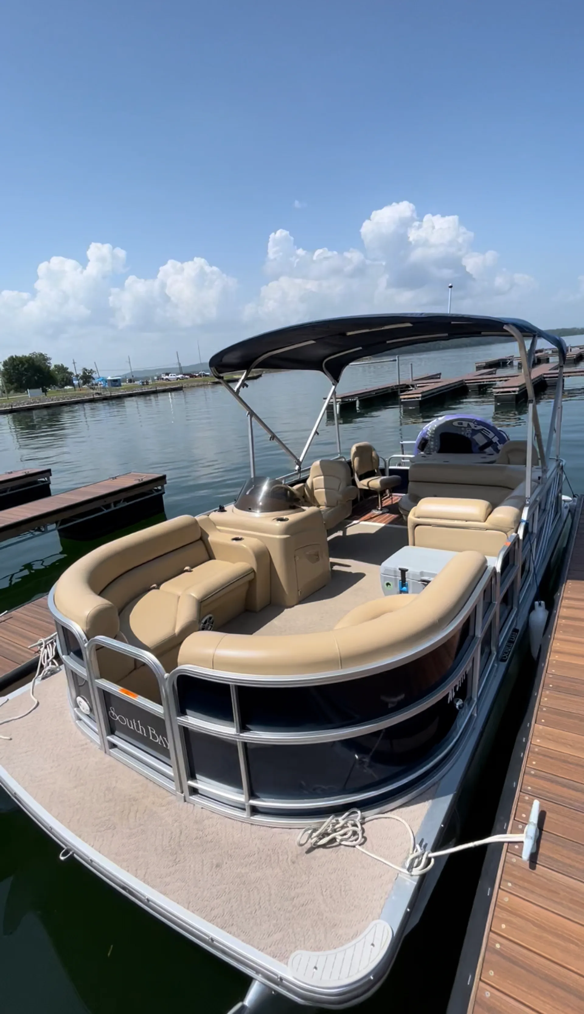 South Bay Pontoons 422FCR in Guntersville, AL — photo 2