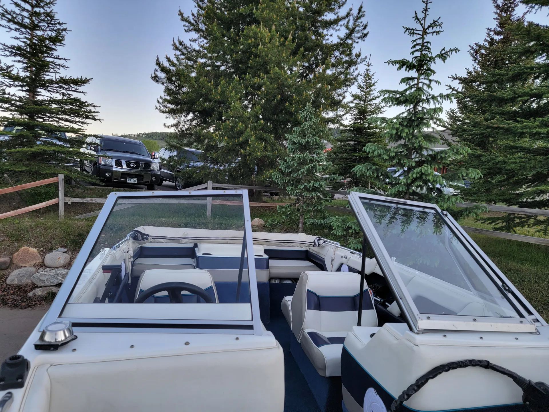 Bayliner 1950 Capri Classic  in Breckenridge, CO — photo 5