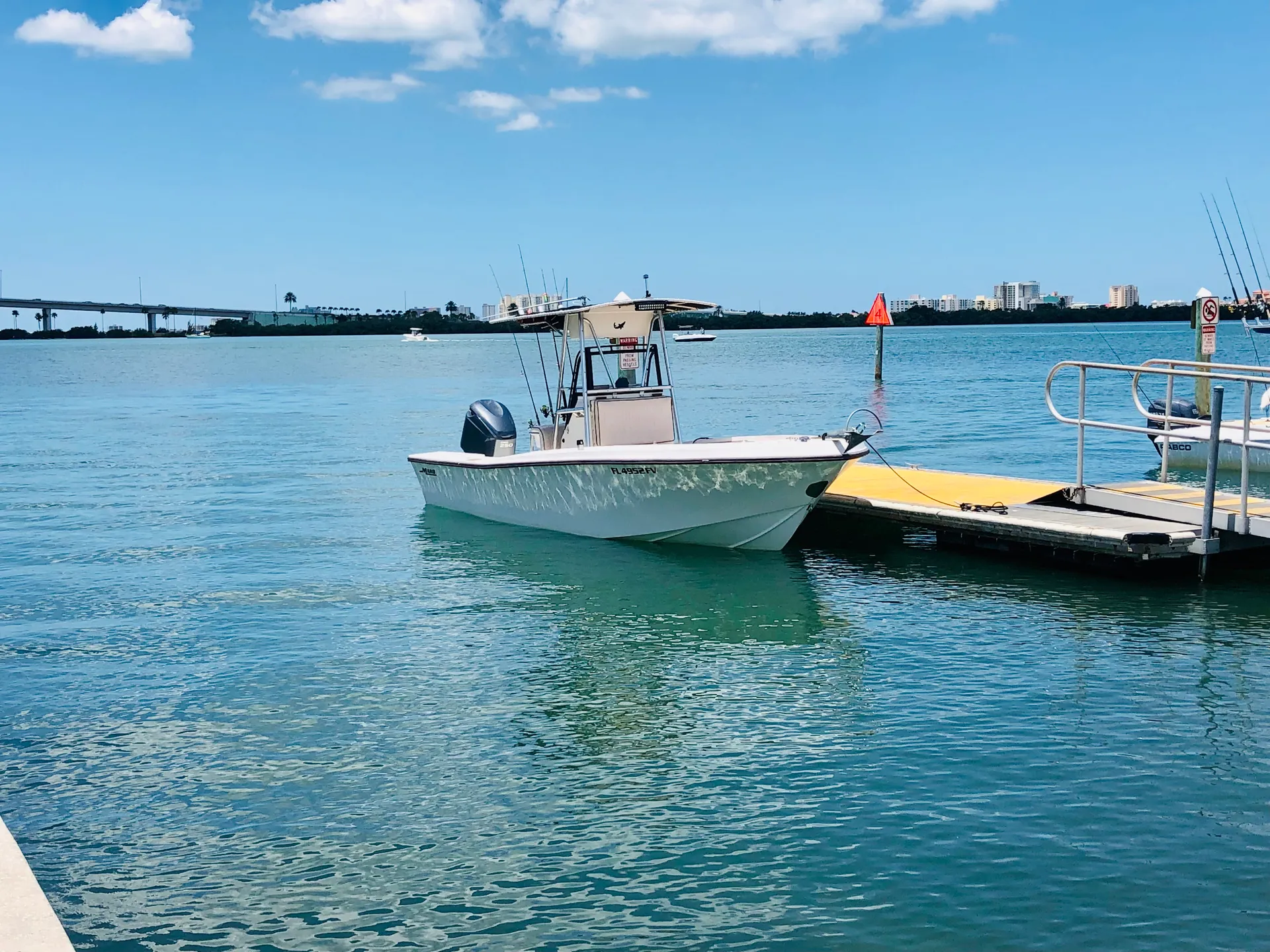 Full-Service Fishing/Sandbar Fun!