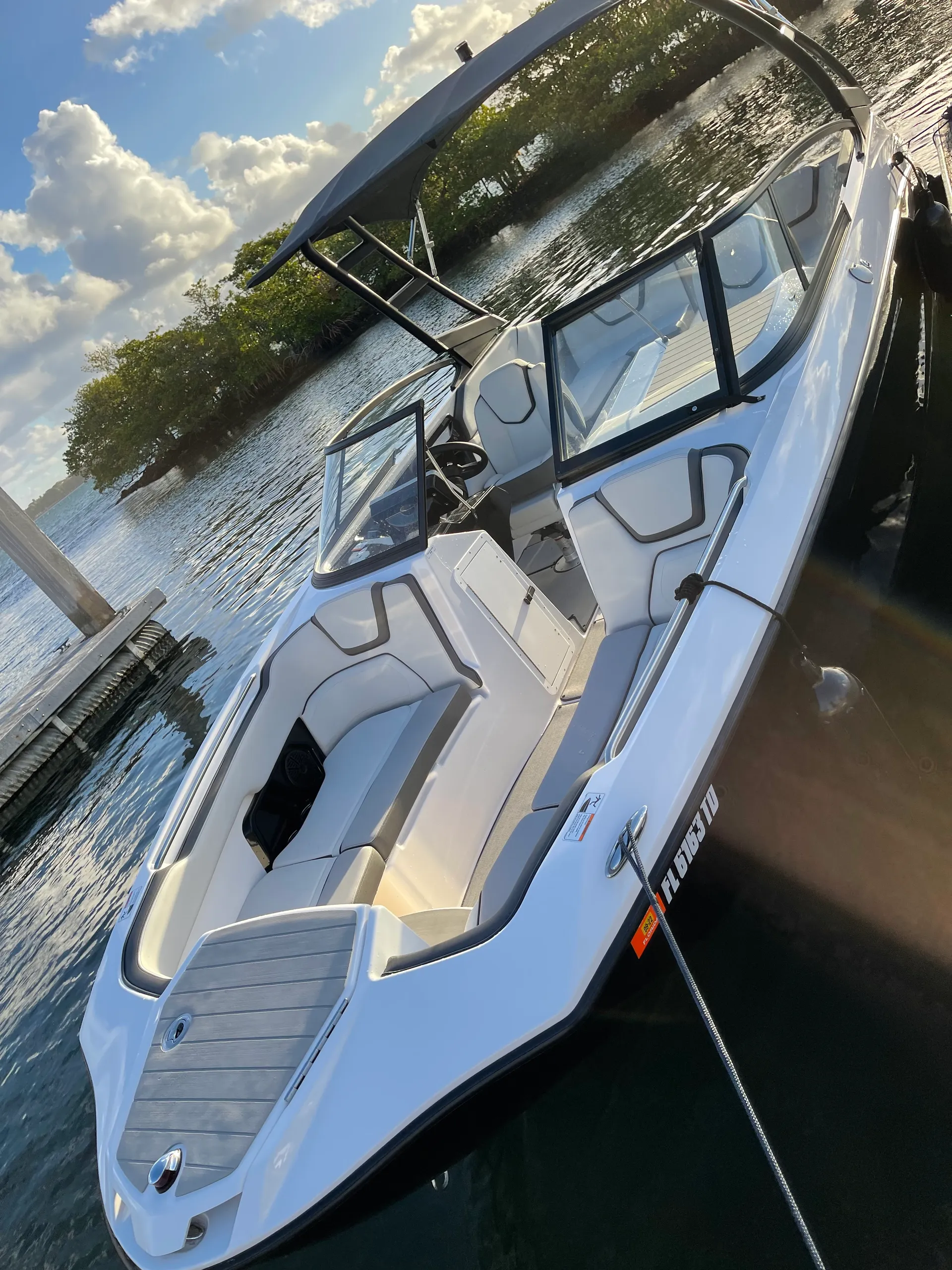 Yamaha AR250 - Deliver to a ramp near you