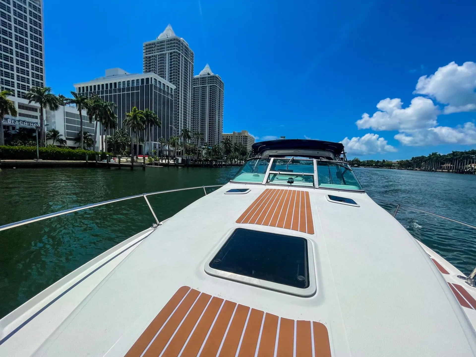 Sea Ray Boats IO1074645 in Miami, FL — photo 4