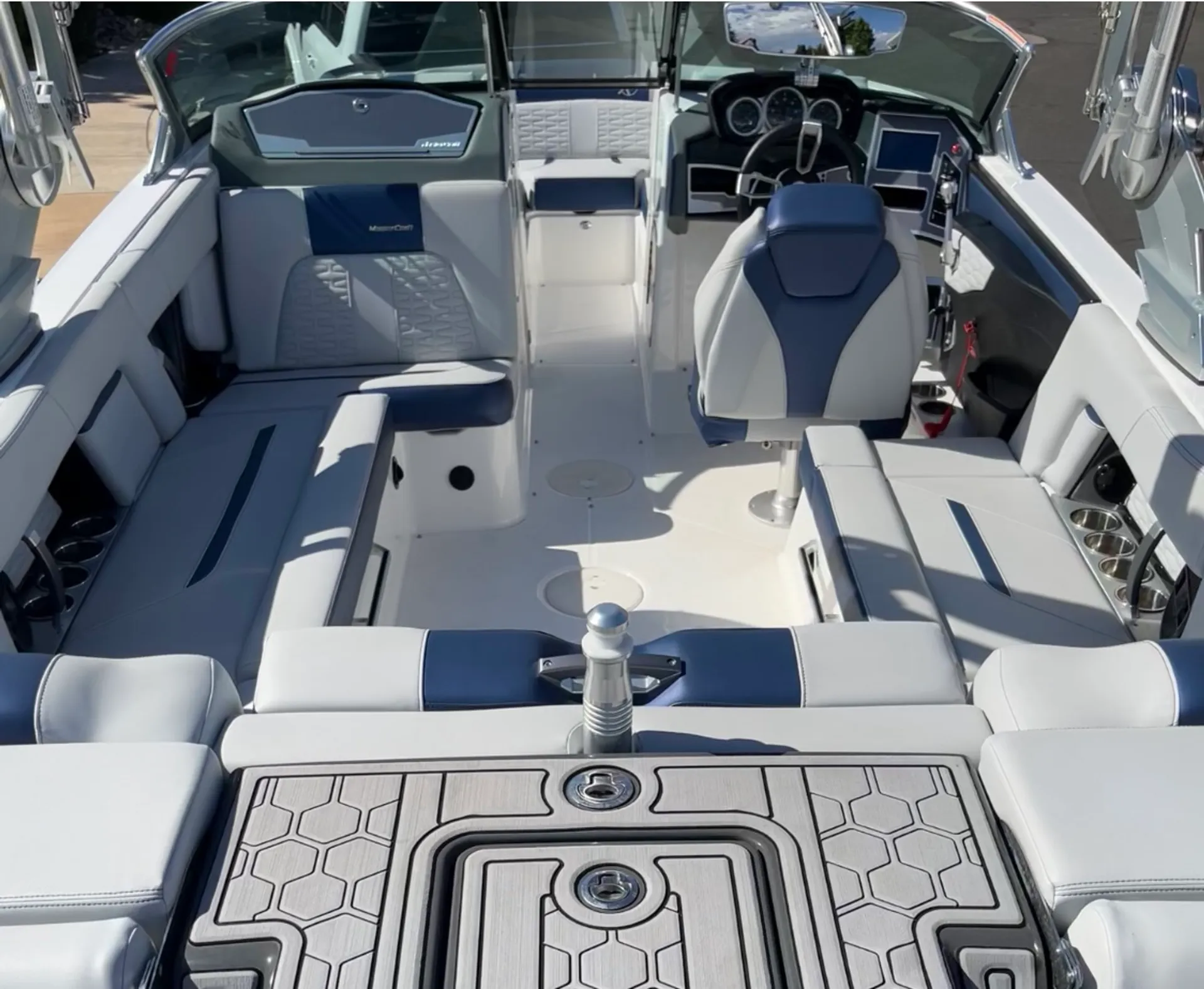 MASTERCRAFT BOATS X22 in Washington, UT — photo 2