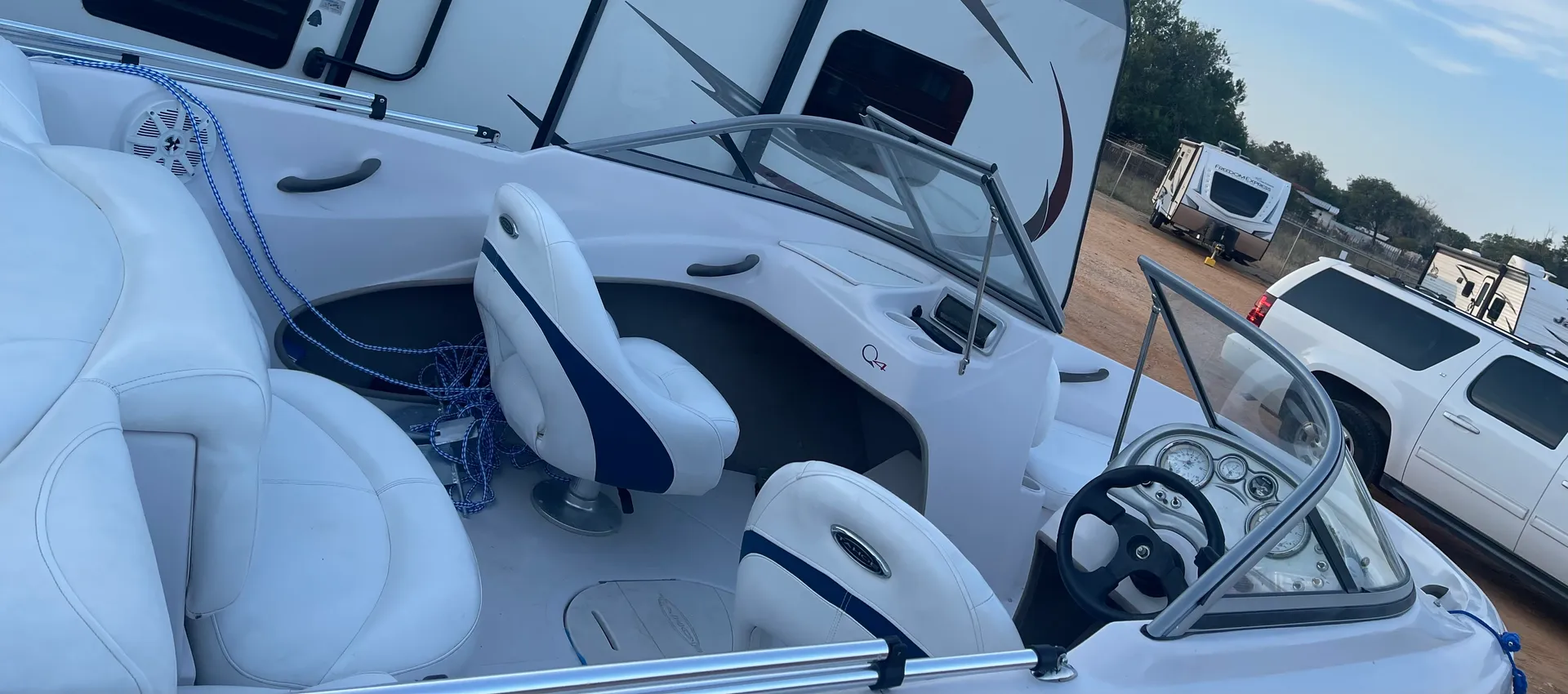 Tahoe by Tracker Marine Q4SF Ski/Fish W/90ELPTO  in New Braunfels, TX — photo 4