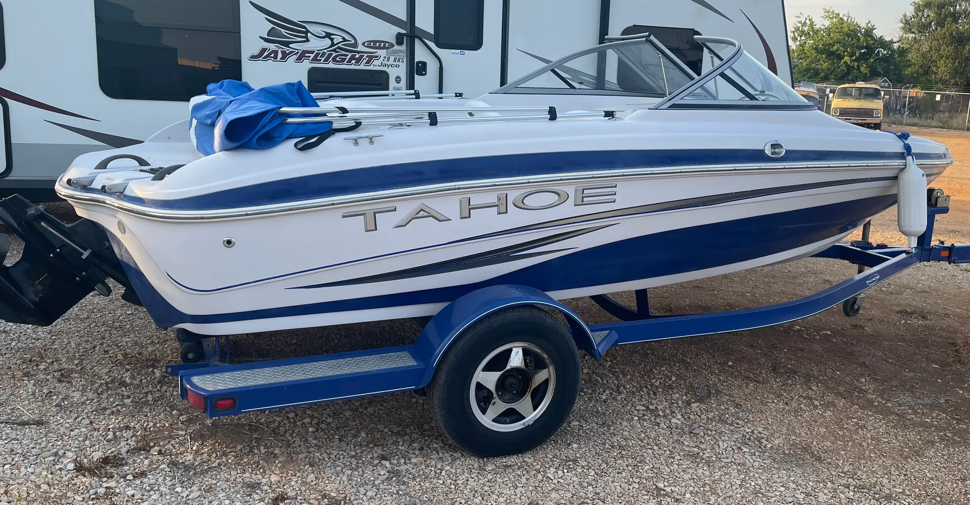 Tahoe by Tracker Marine Q4SF Ski/Fish W/90ELPTO  in New Braunfels, TX — photo 7