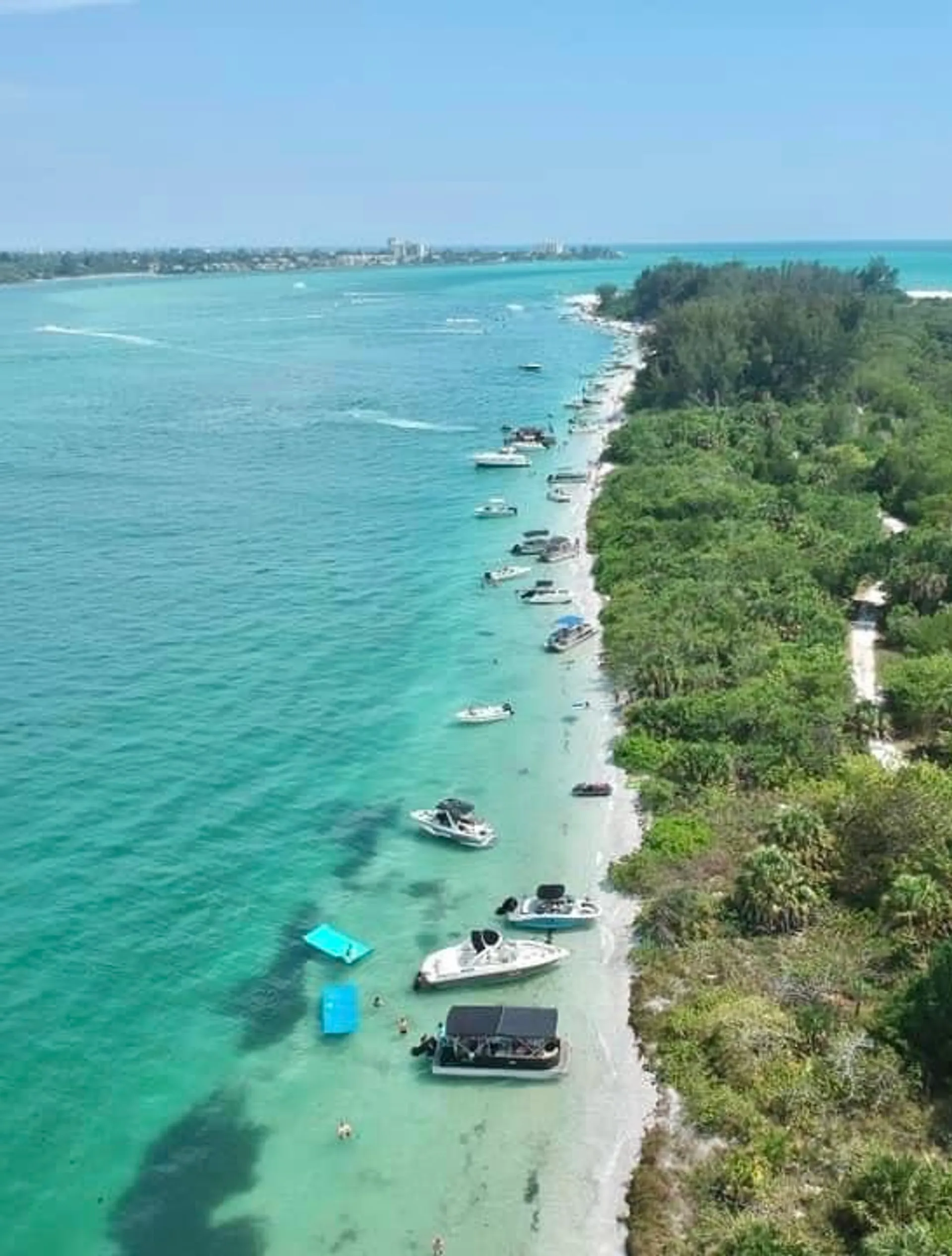  Enjoy Bentley Pontoon in Sarasota, FL!