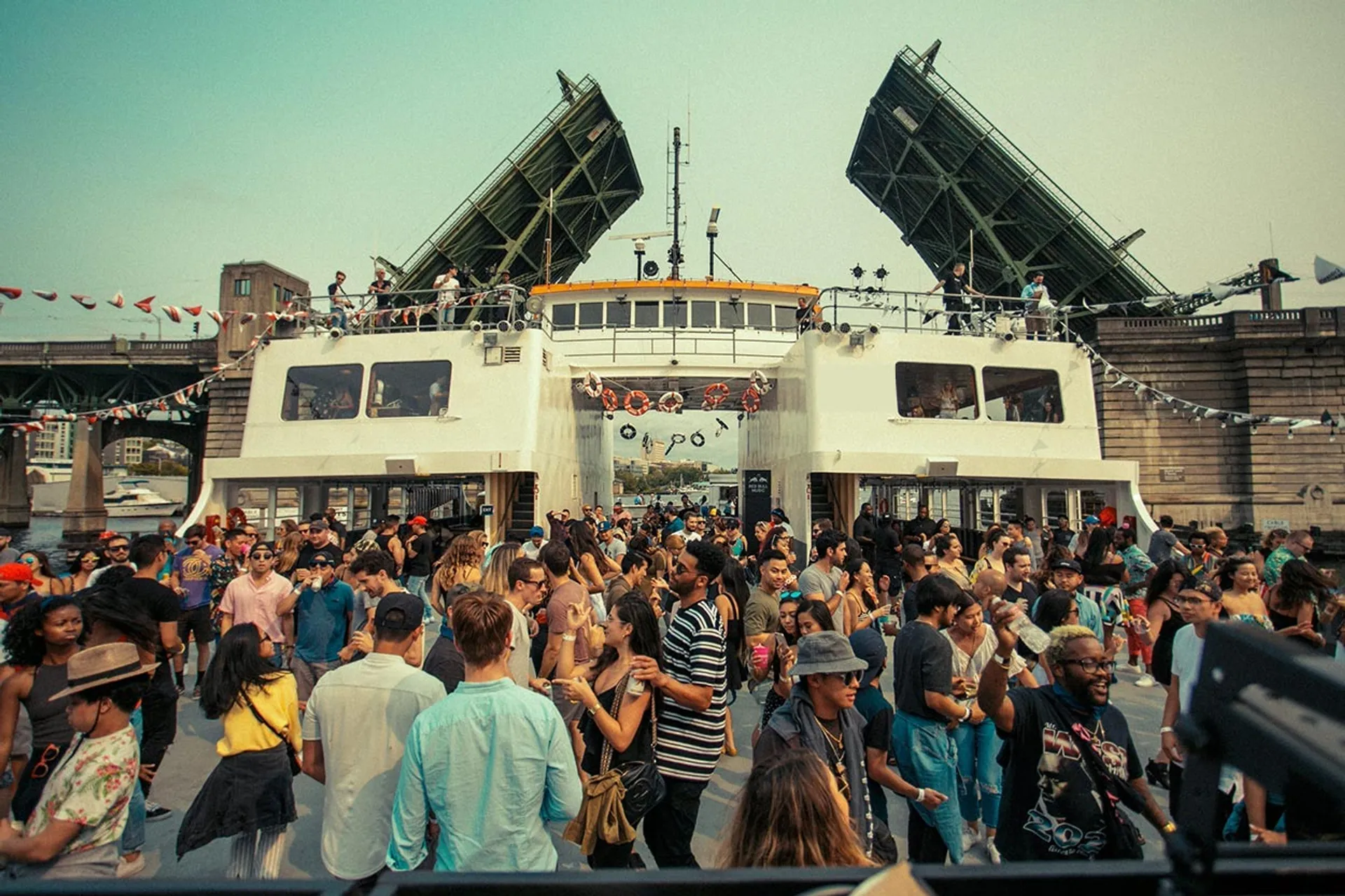 Hiyu Yacht in Seattle, WA — photo 9