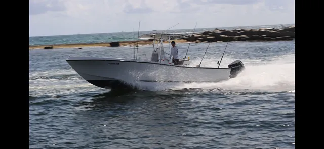 Rent a Mako Marine center console in Pompano Beach, FL near me