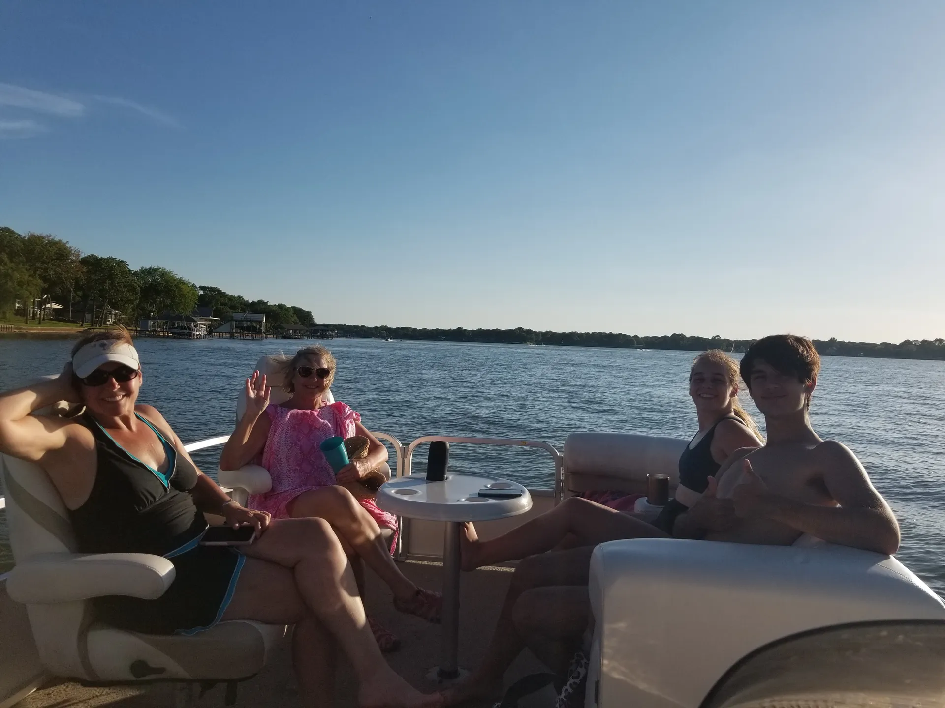24 Foot pontoon boat for rent on Cedar Creek Lake 