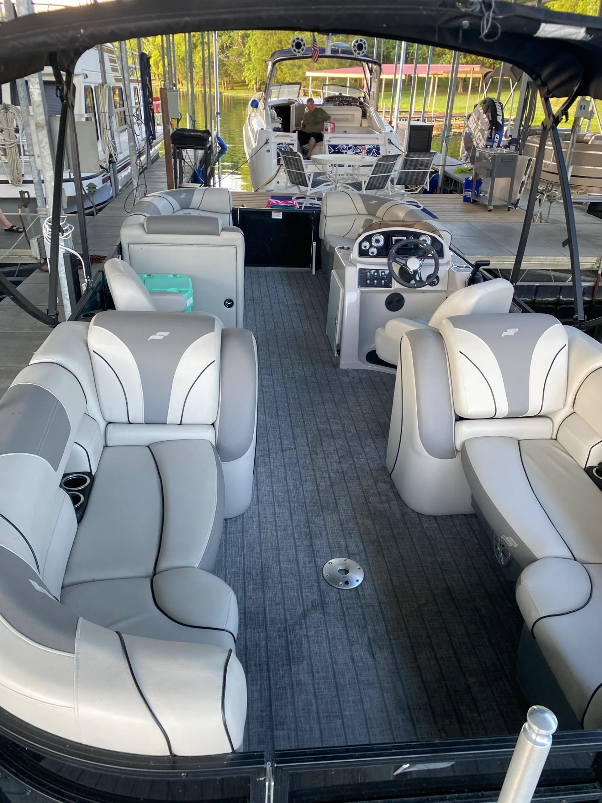 STARCRAFT MARINE CX 23 DL TRITOON in Hendersonville, TN — photo 3