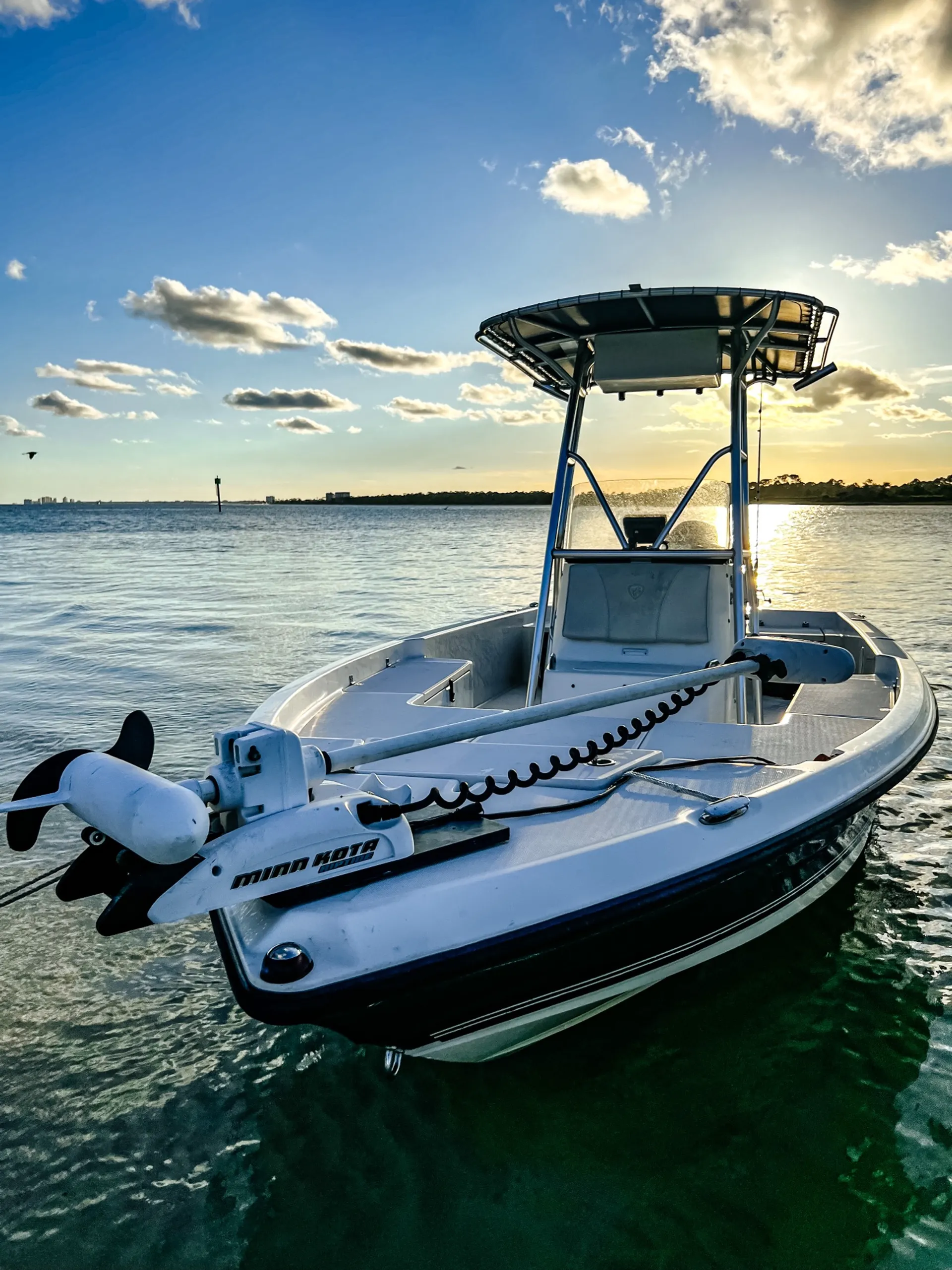 Century Boats 2102 In Shore w/F150 Yamaha in Bellview, FL — photo 2