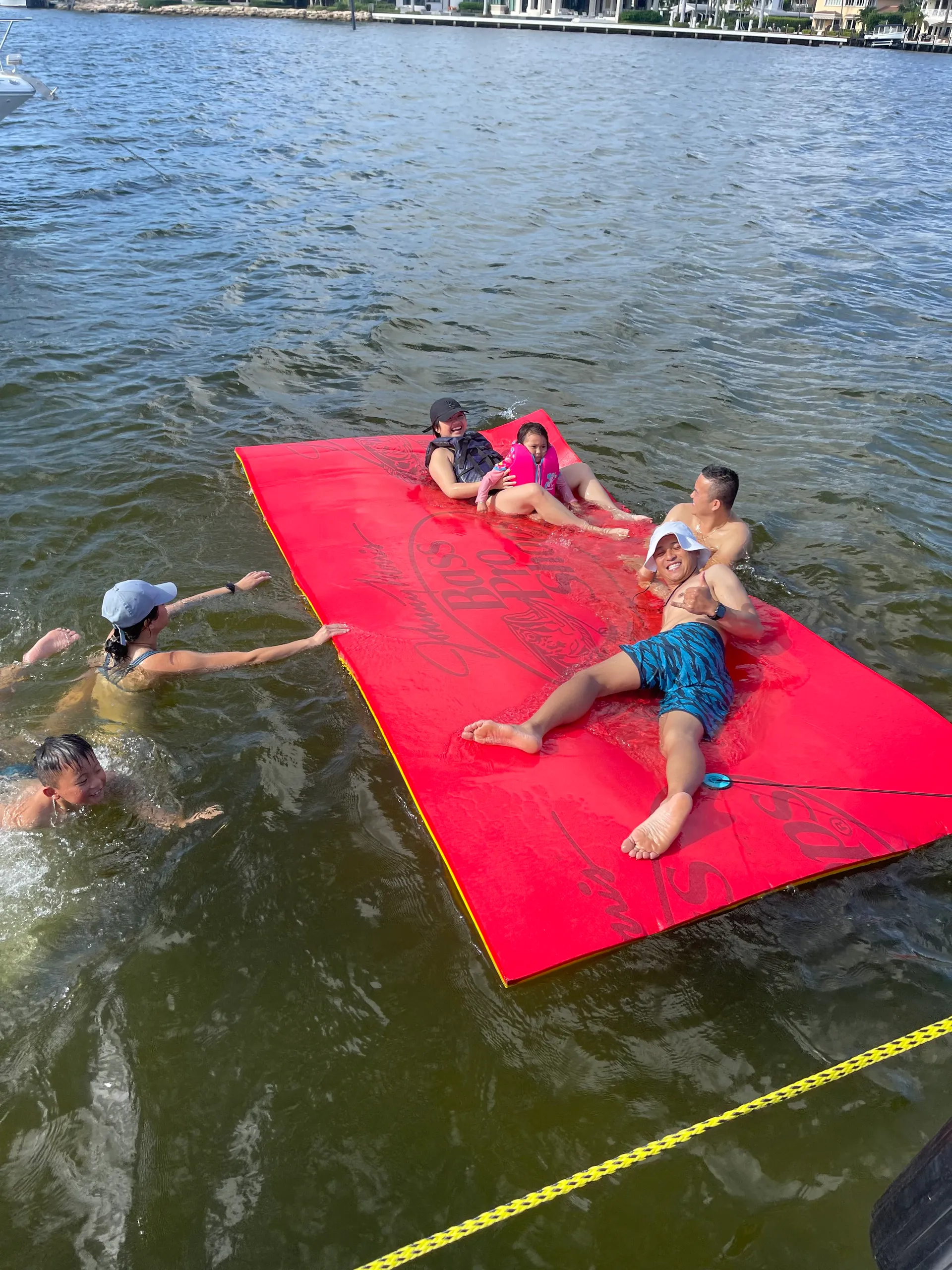 22' Sun Tracker Tritoon 200HP (Gas Partially Inluded)