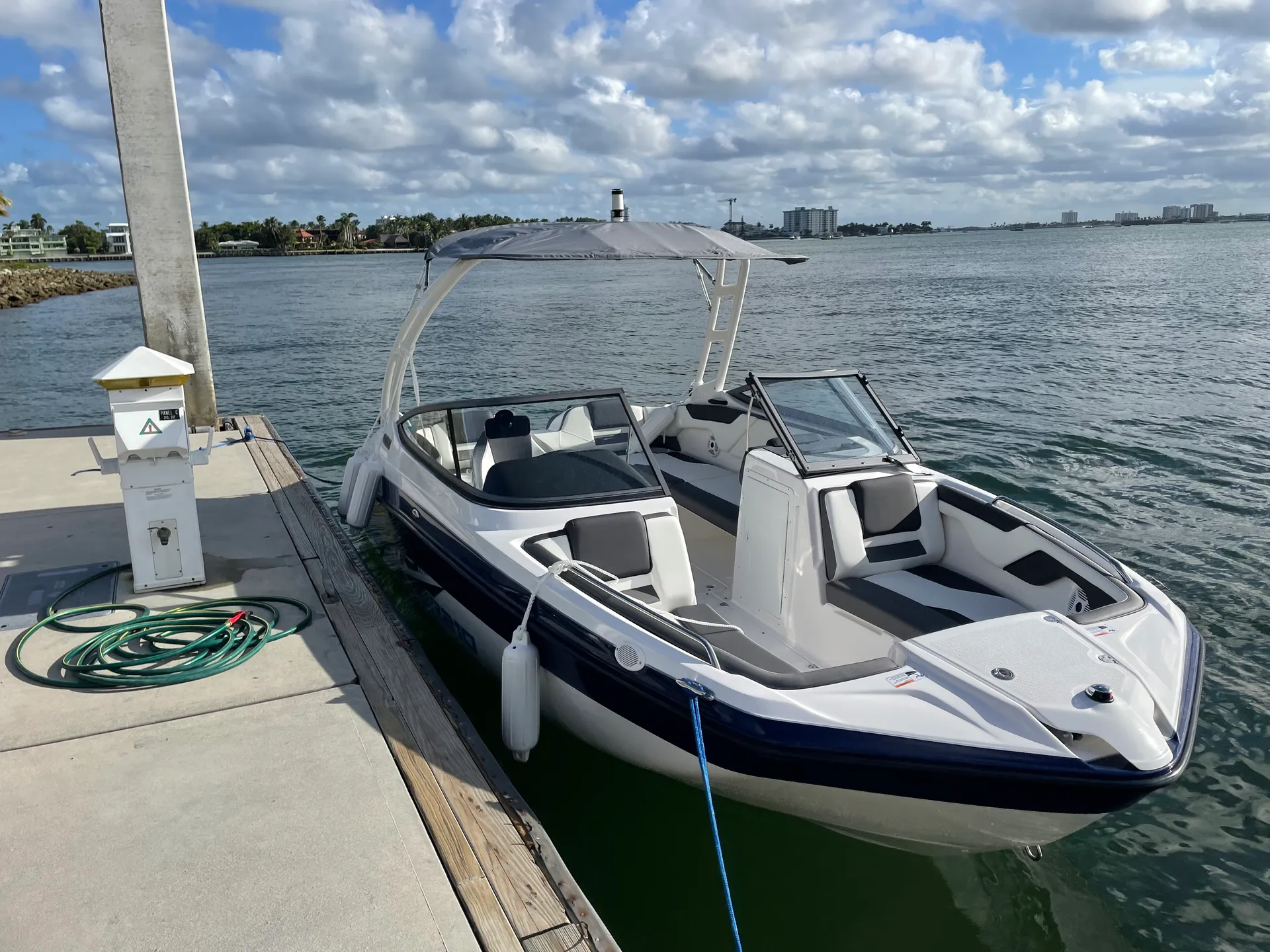 YAMAHA AR210 W/TRAILER in Pompano Beach, FL — photo 2