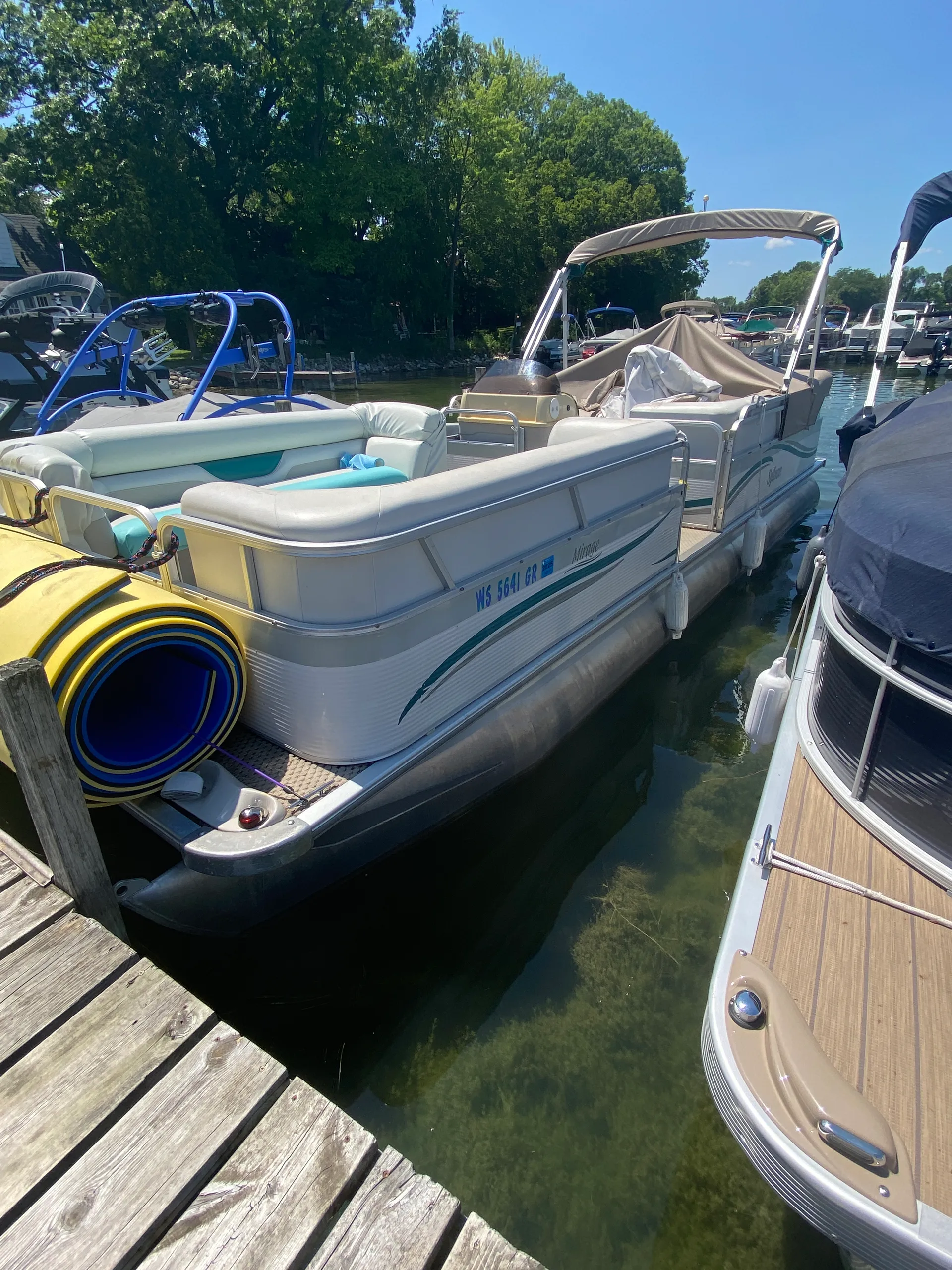 Sylvan Marine 24’ Mirage  in Burlington, WI — photo 5