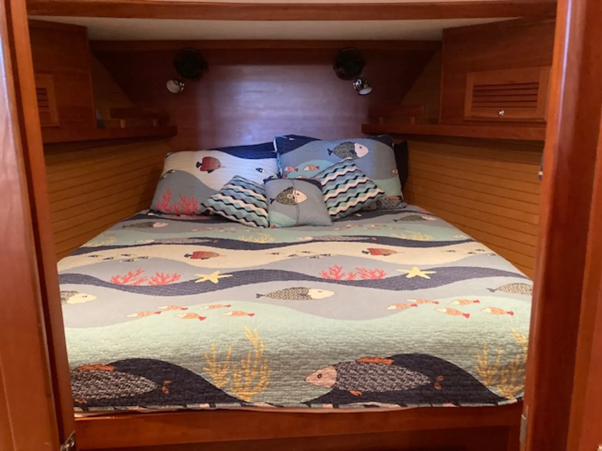 Cruise The Delta on a Classy 42' Sabre Yacht