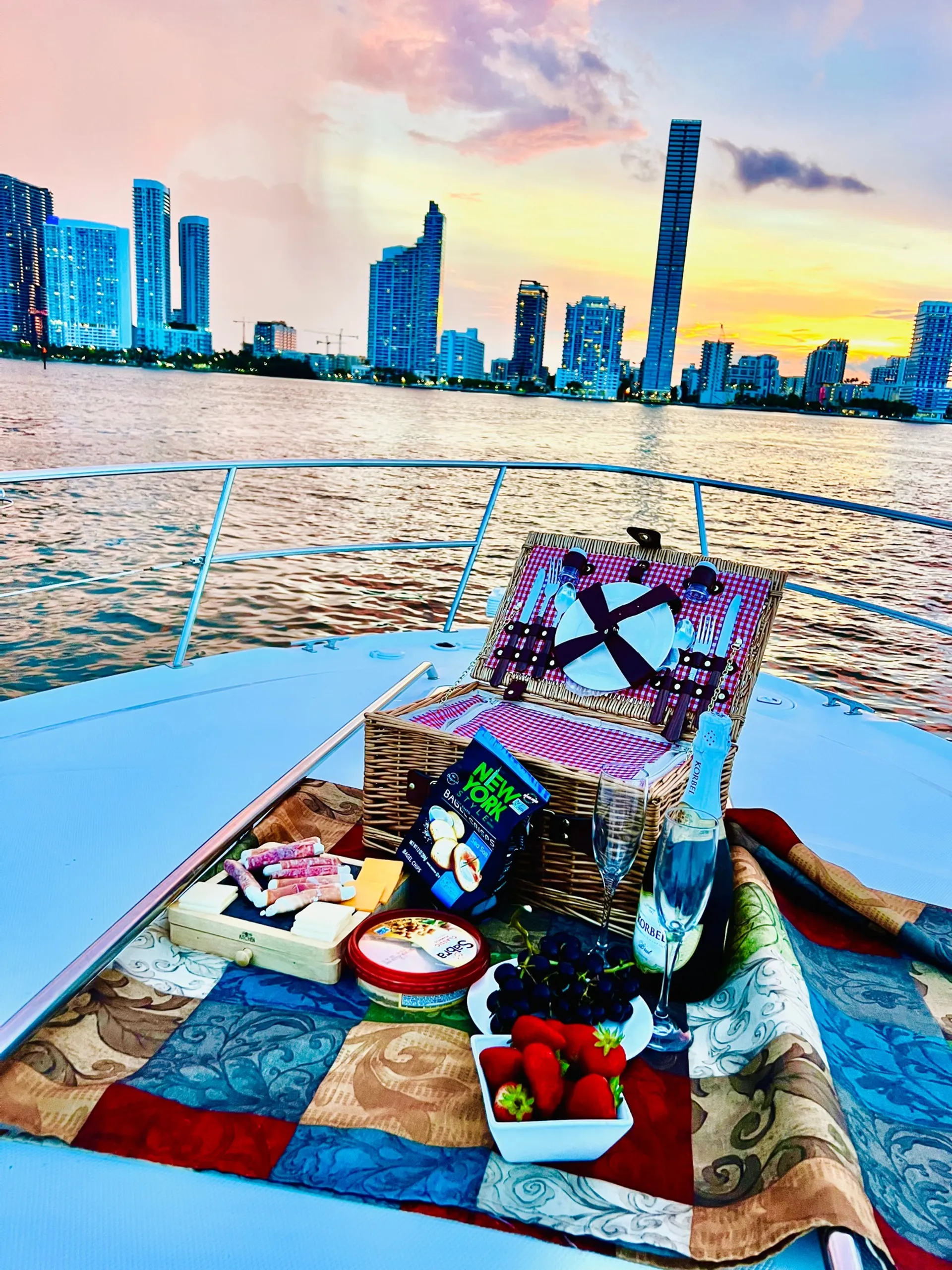 45' Sea Ray Birthday • Free Hour • Best Crew