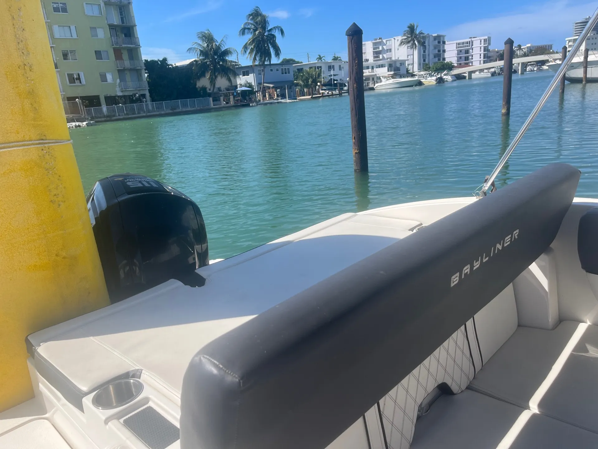 BAYLINER DX2000 in North Miami Beach, FL — photo 5