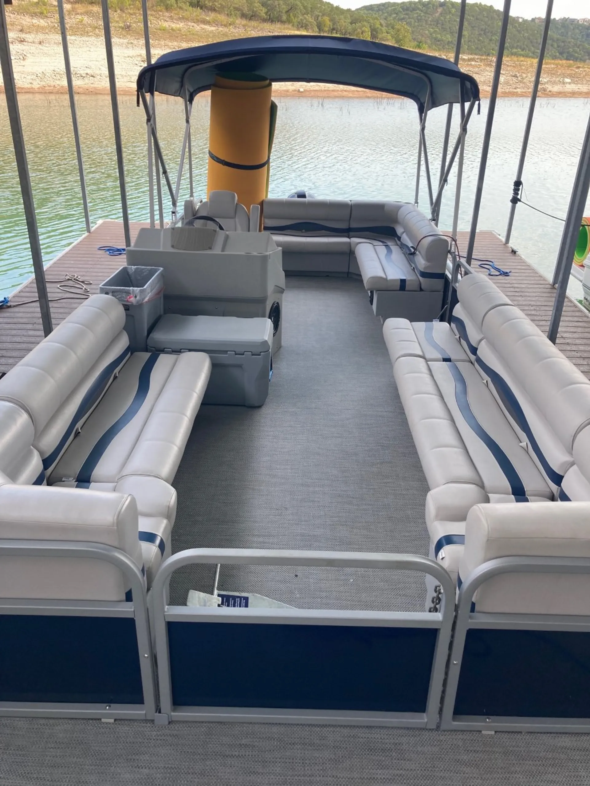 Nauti Boatworks NB26 - LAKE TRAVIS ONLY