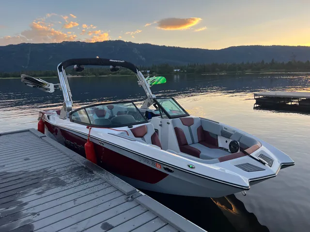 Rent a Mastercraft Boats ski and wakeboard in McCall, ID near me