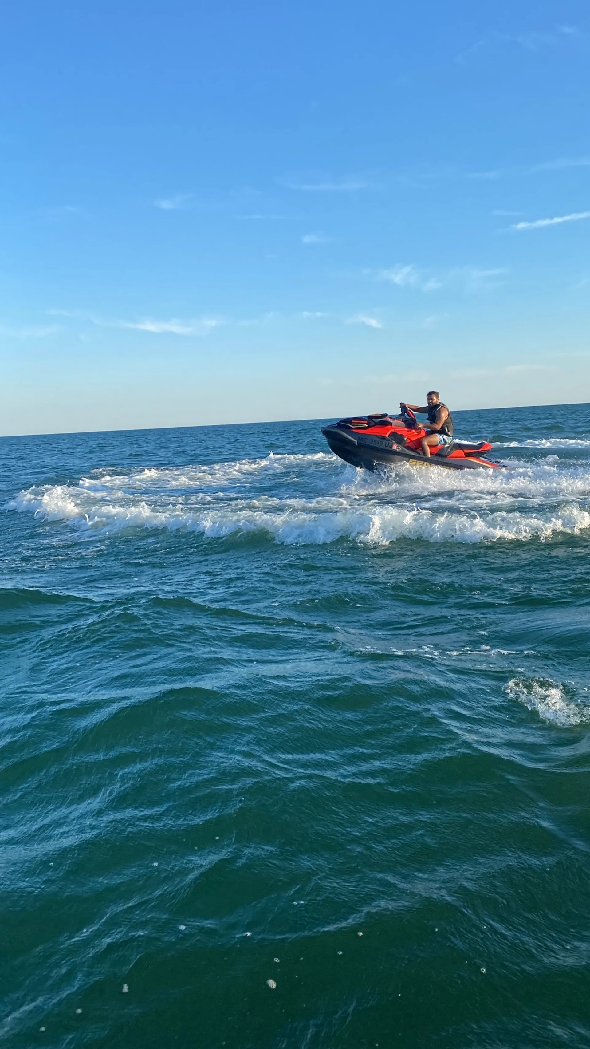 Thompson Marine 2000 Carrara in Detroit, MI — photo 6