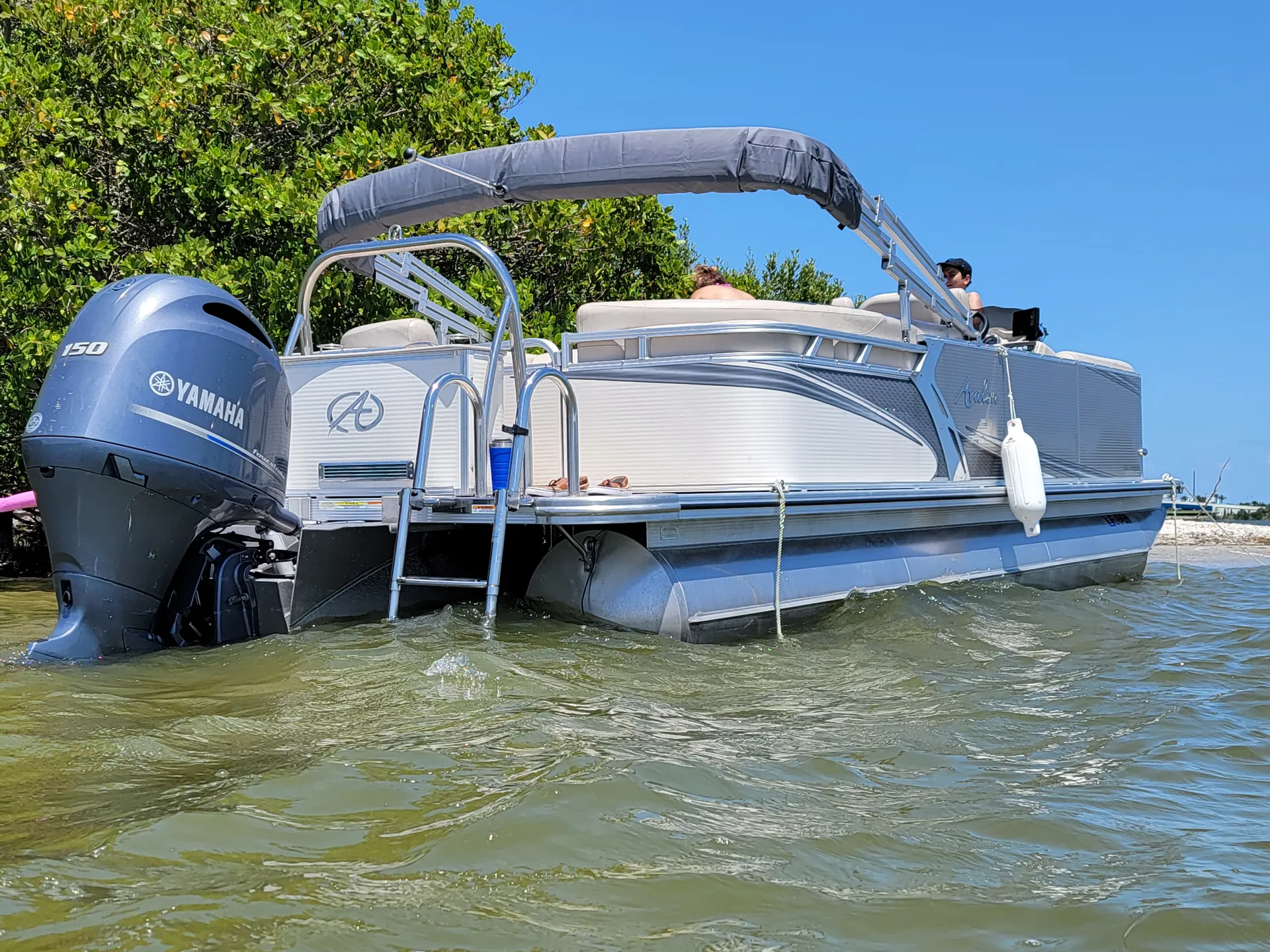 AVALON PONTOONS 24' LSZ QUAD LOUNGER in Merritt Island, FL — photo 3