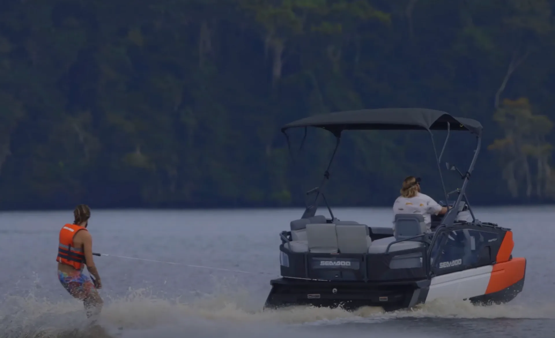 Sea-doo Switch Leisure Pontoon 170 hp in Gainesville, GA — photo 3