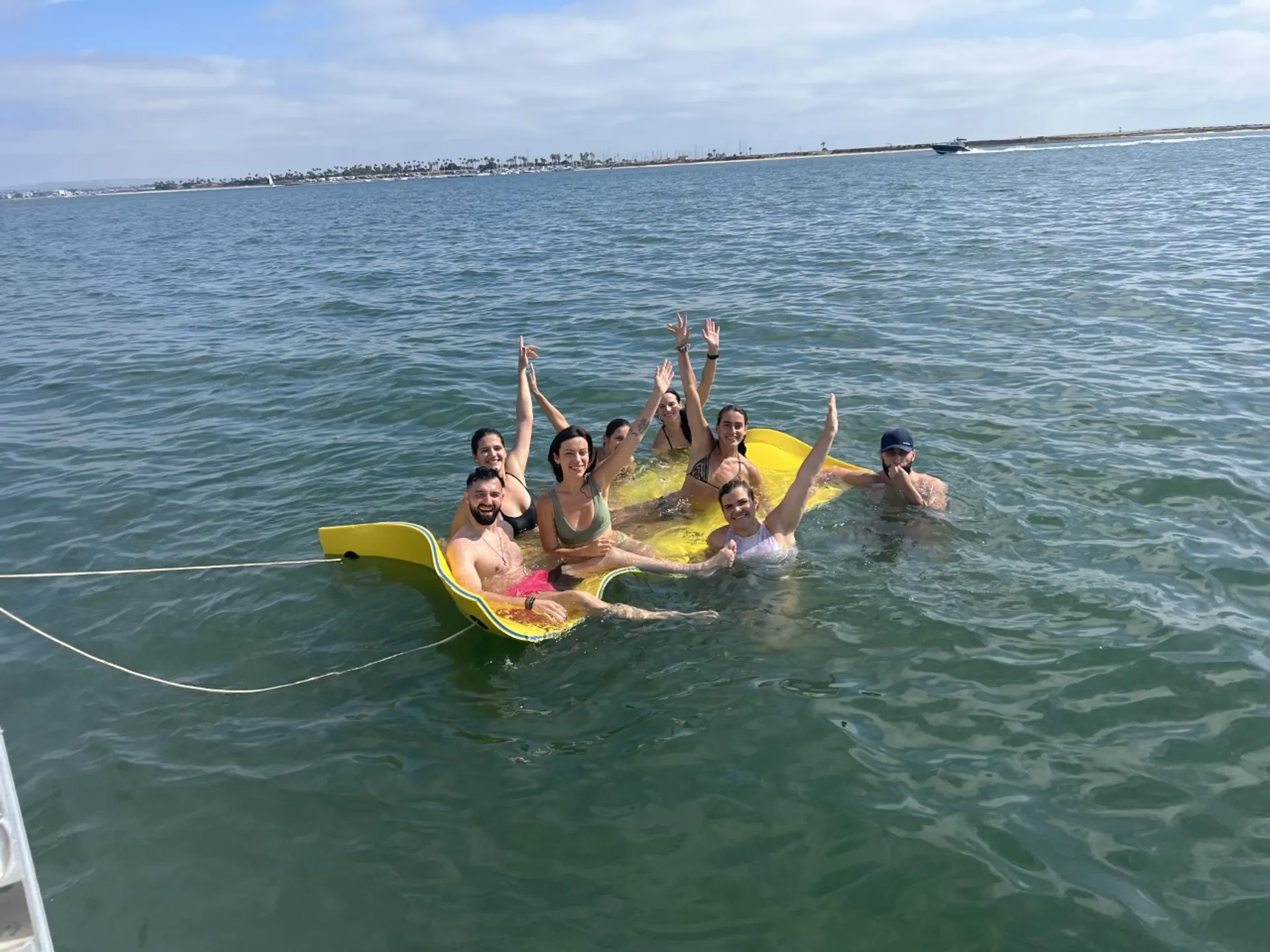 Encore Bentley Bentley Encore 240 Cruise in San Diego, CA — photo 10