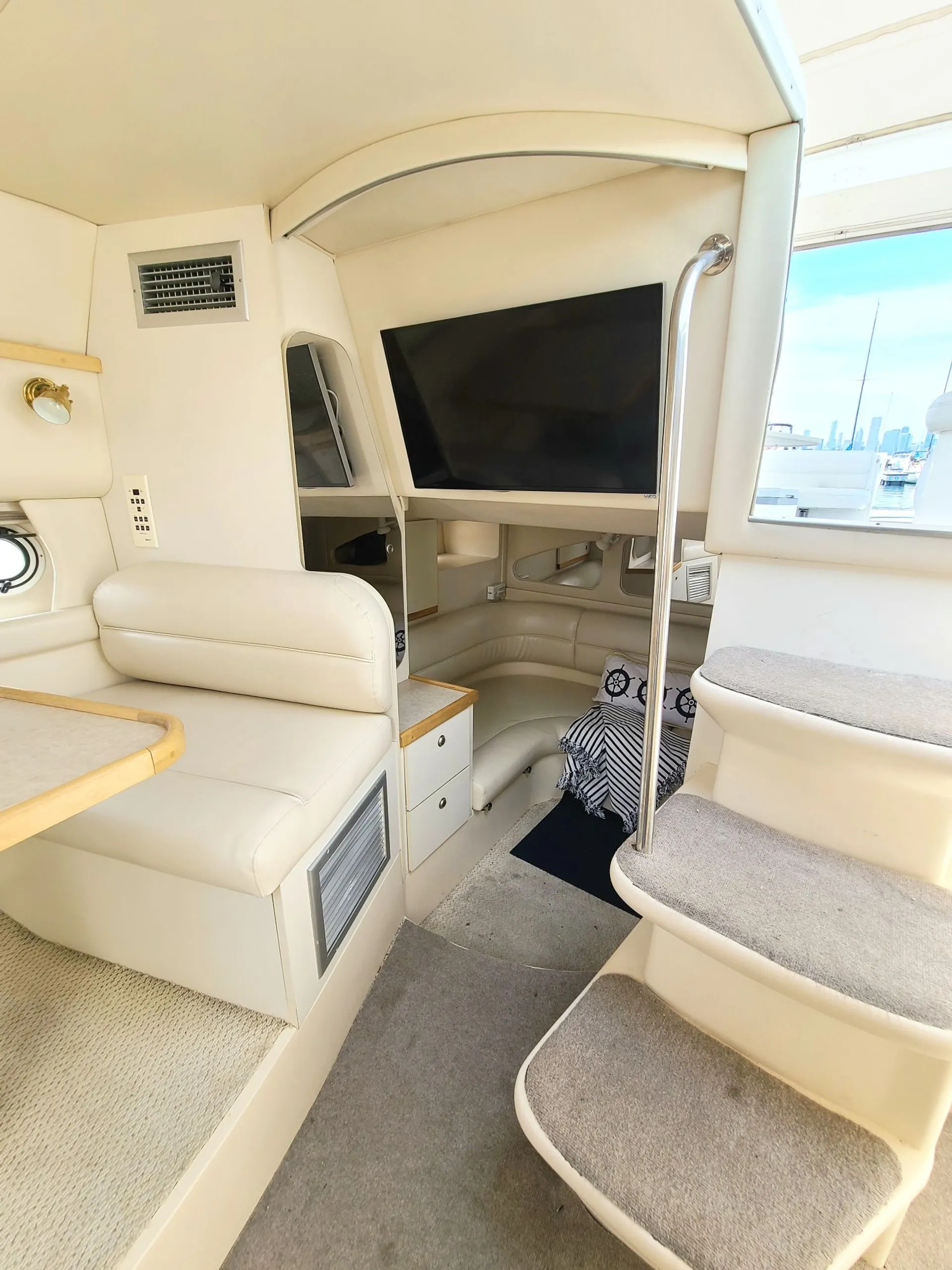 Welcome to Victory at Sea! Let's cruise!