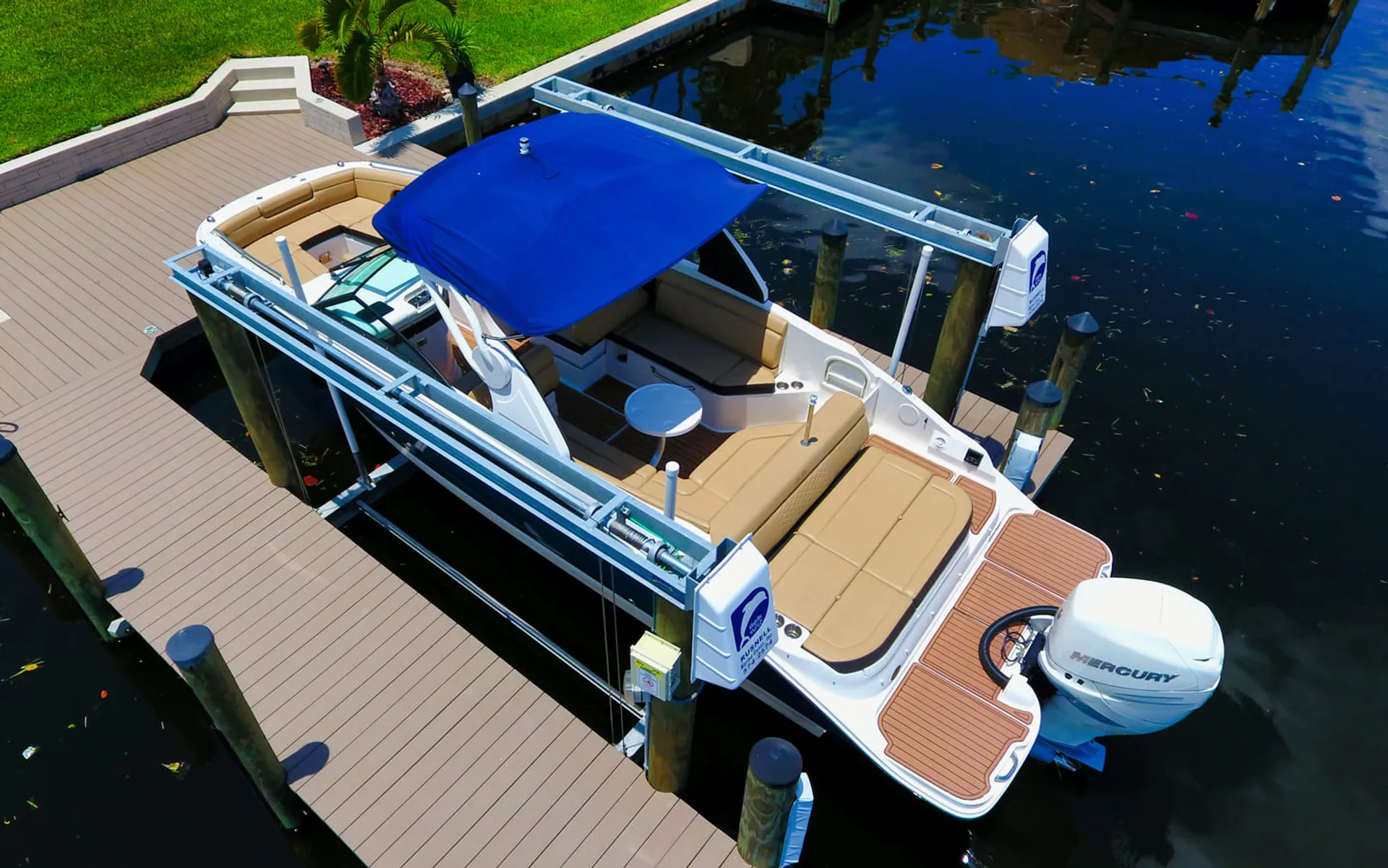 Sea Ray SDX 270 350HP up to 14 People