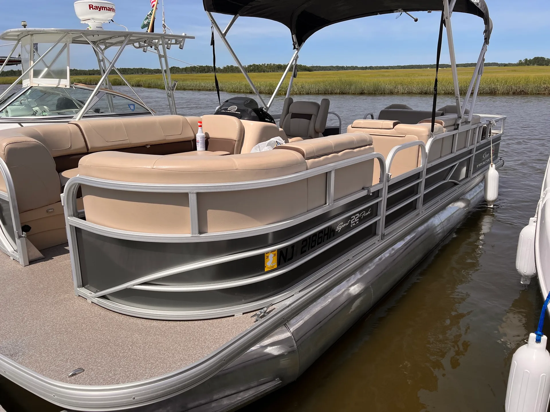 Relax & Ride – The Best Boat Rental at the Shore  On the 4 C’s
