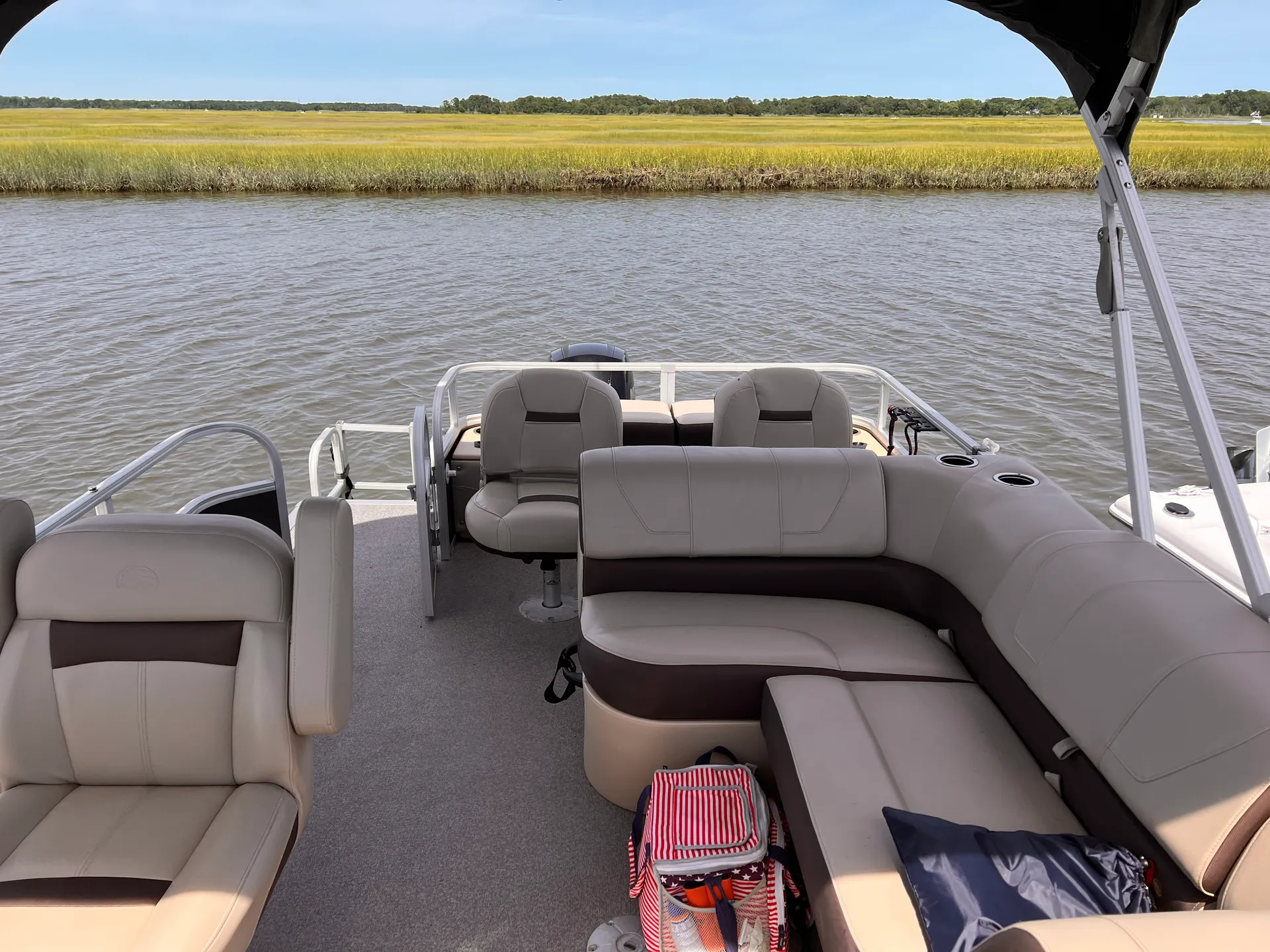 Relax & Ride – The Best Boat Rental at the Shore  On the 4 C’s