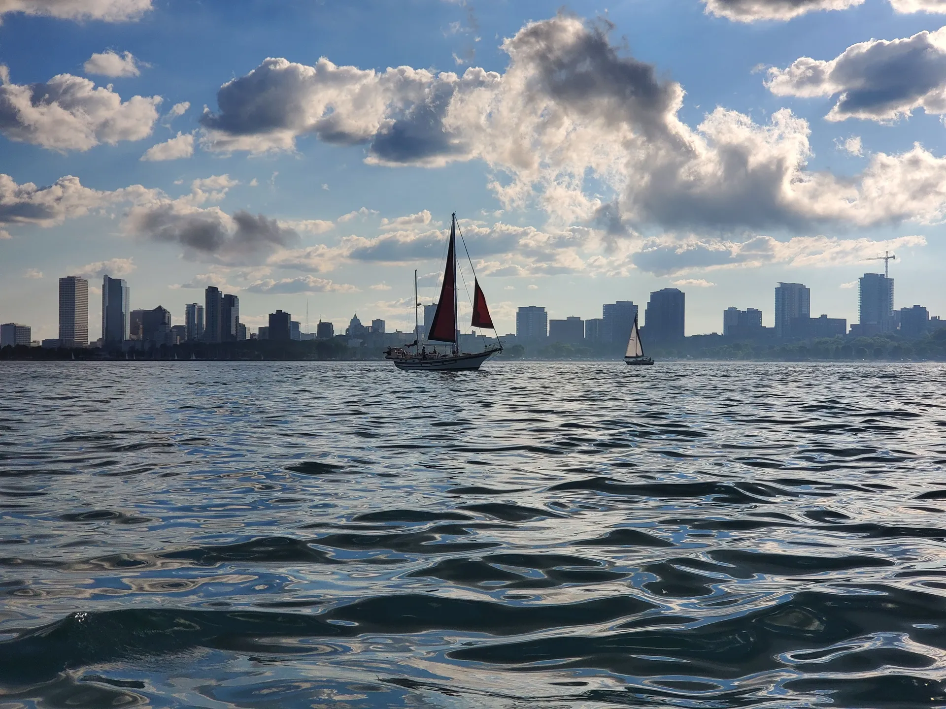 Charter this beautiful Catalina from Milwaukee, WI