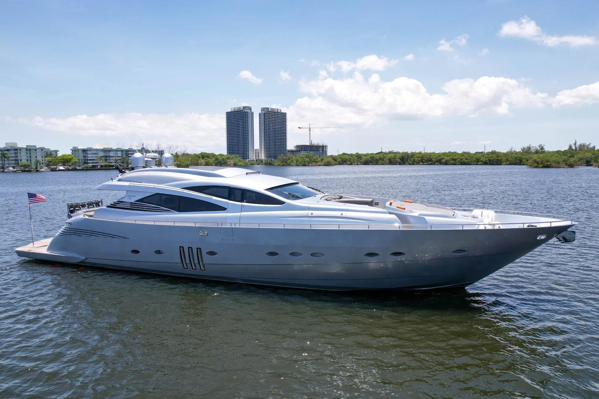 Pershing 94ft w/flybridge sport in North Miami Beach, FL — photo 2