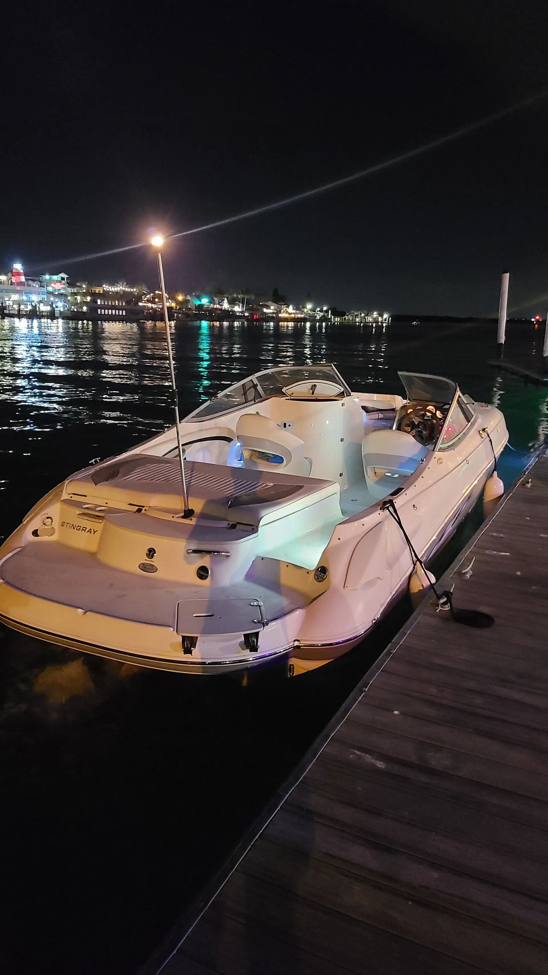 Stingray Boats 235LR Open Bow in St. Petersburg, FL — photo 2