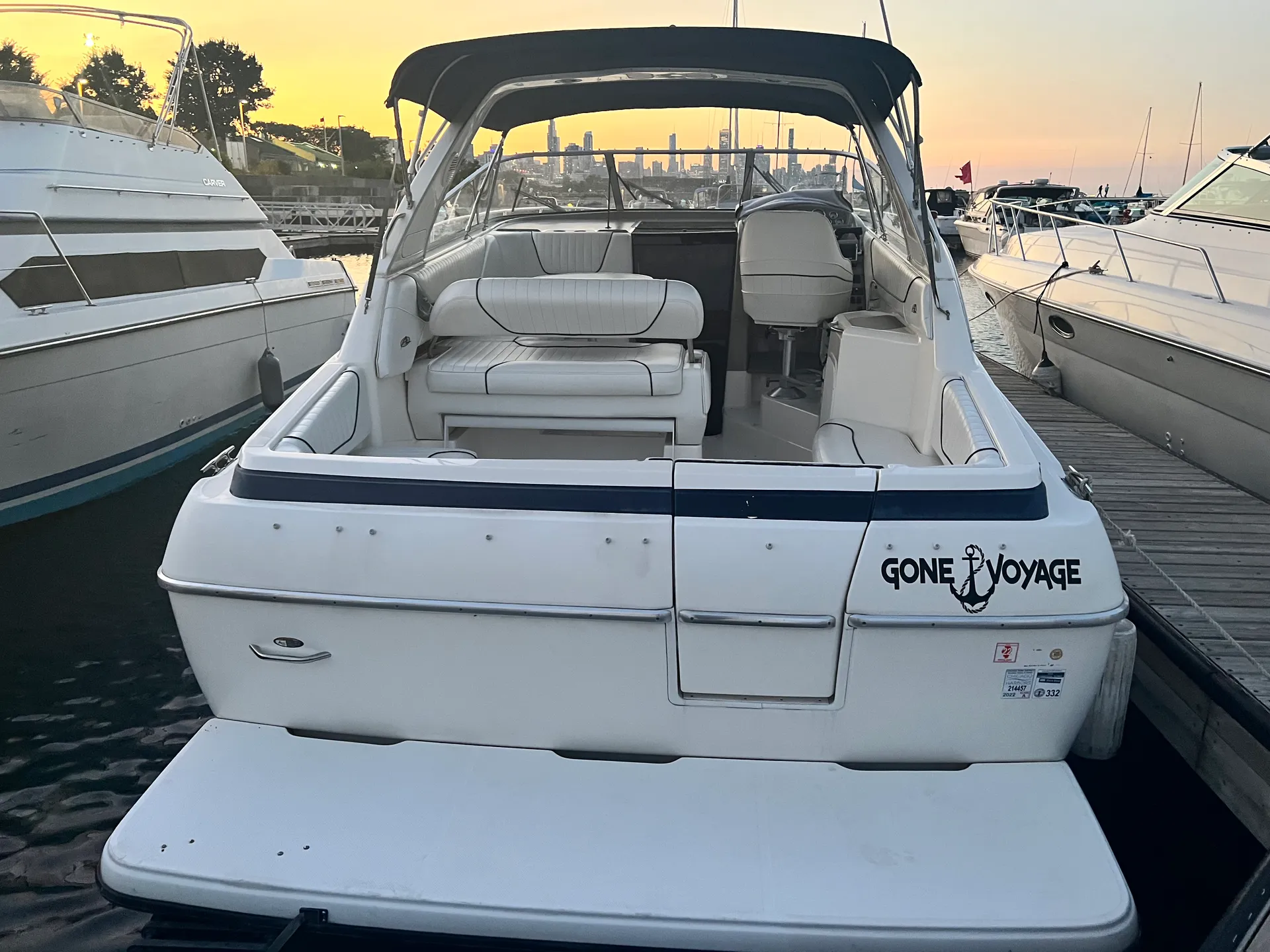 32’ Bayliner Avanti - Gone Voyage