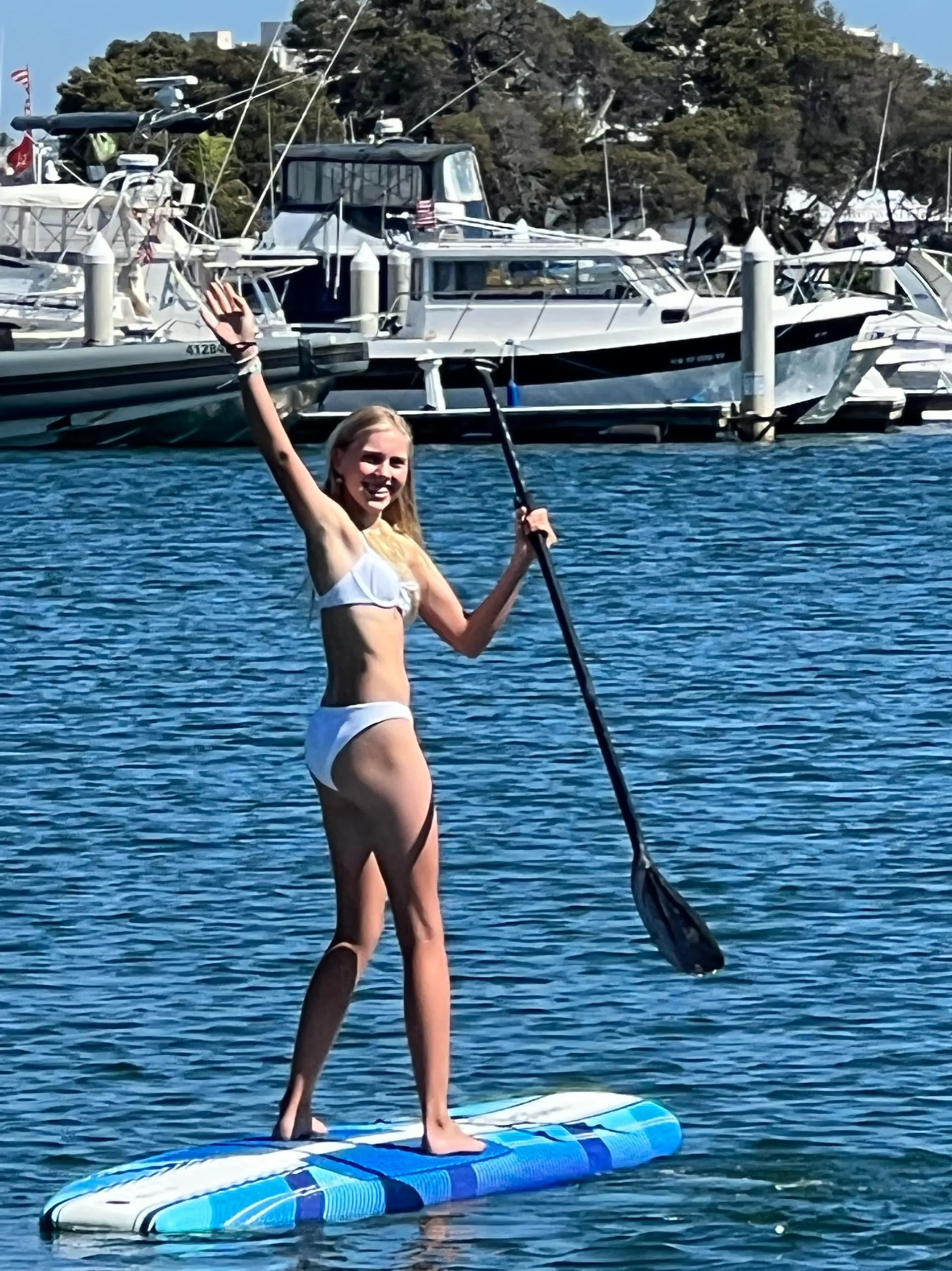 44' Express Cruiser Motor Yacht, specialized in making memories!!