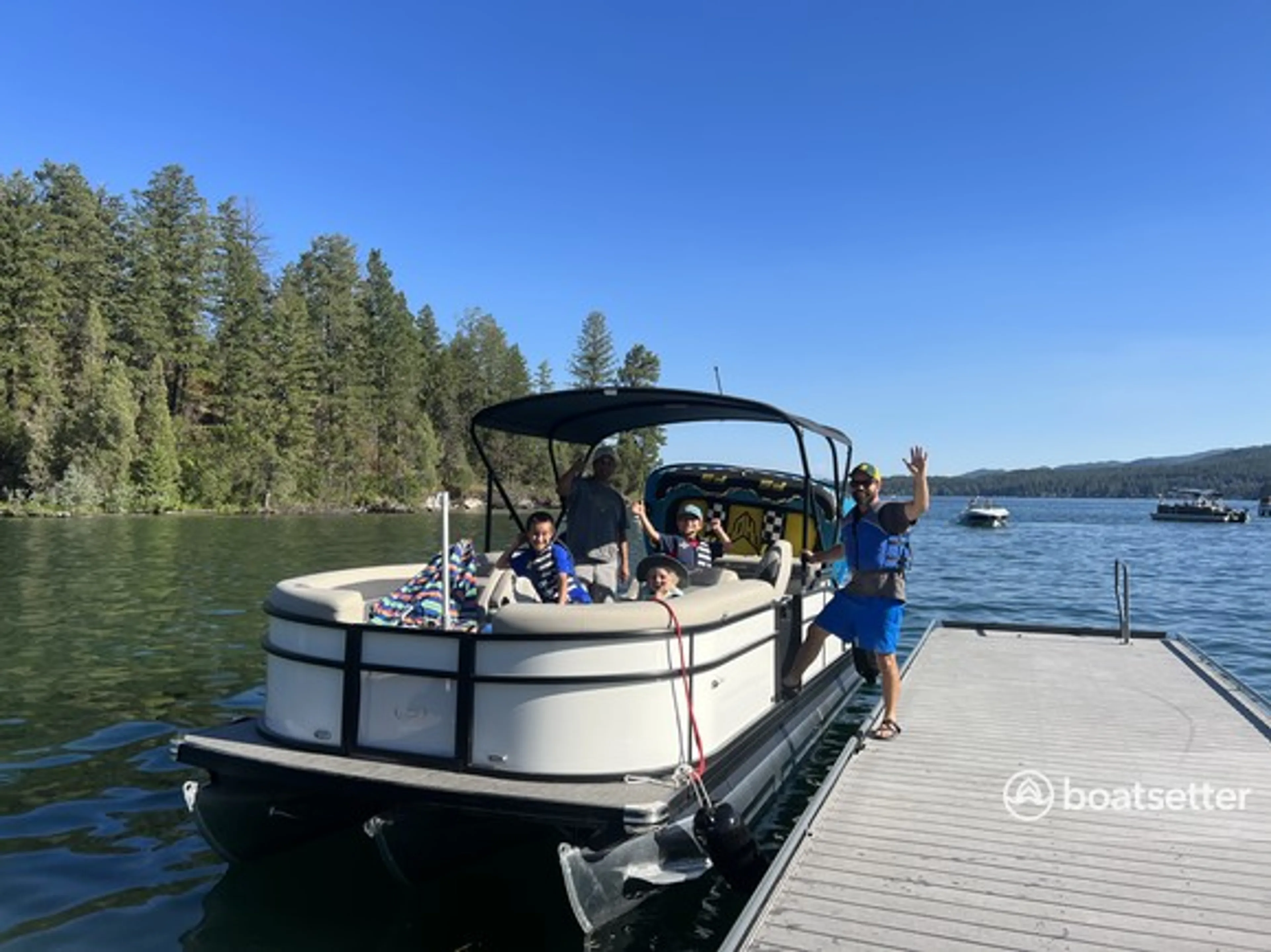 Rent a BARLETTA BOATS C22UC in Fort Myers, FL on Boatsetter