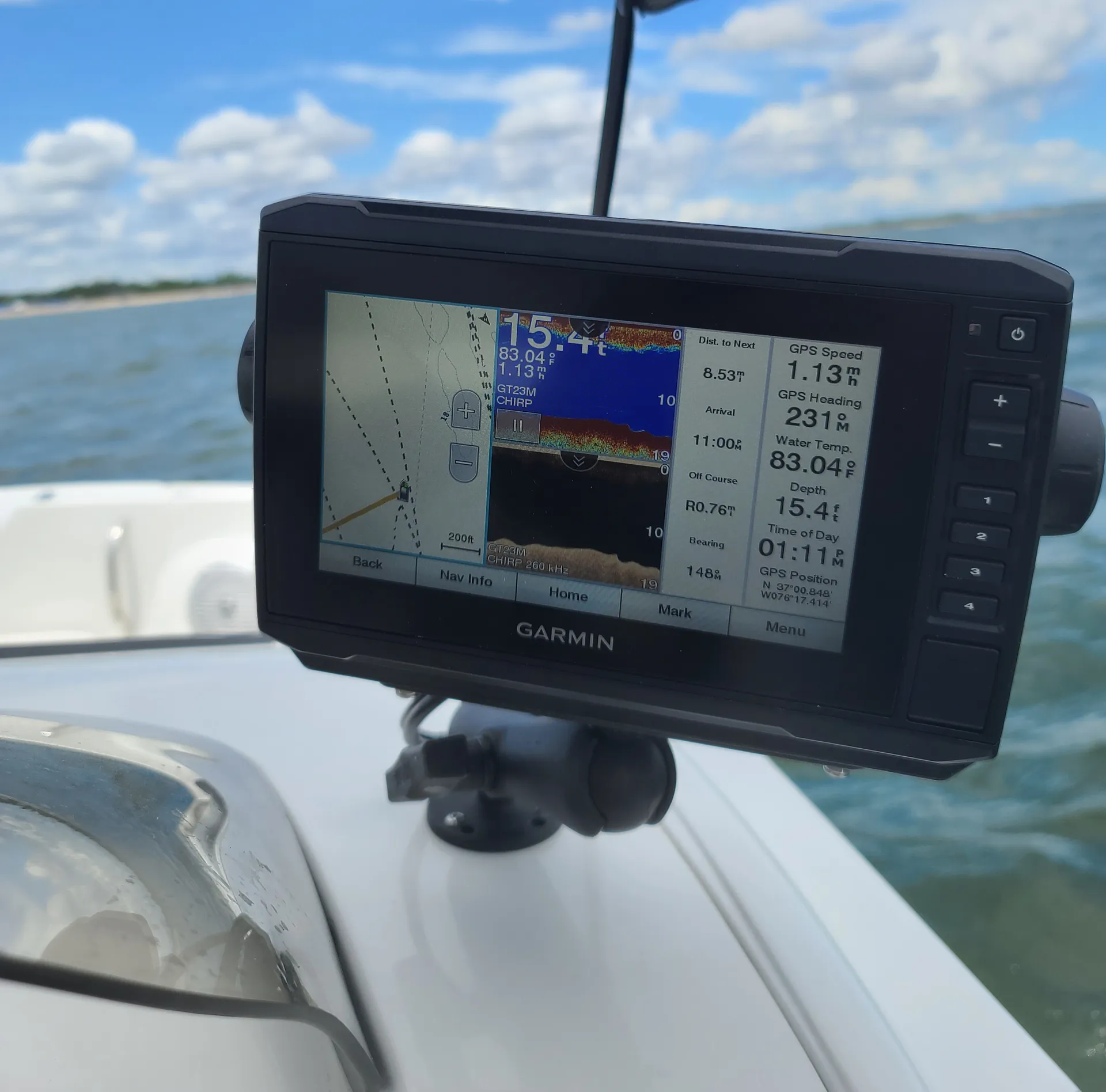 TAHOE BY TRACKER MARINE 2150 OB W/150XL 4-S in Hampton, VA — photo 6