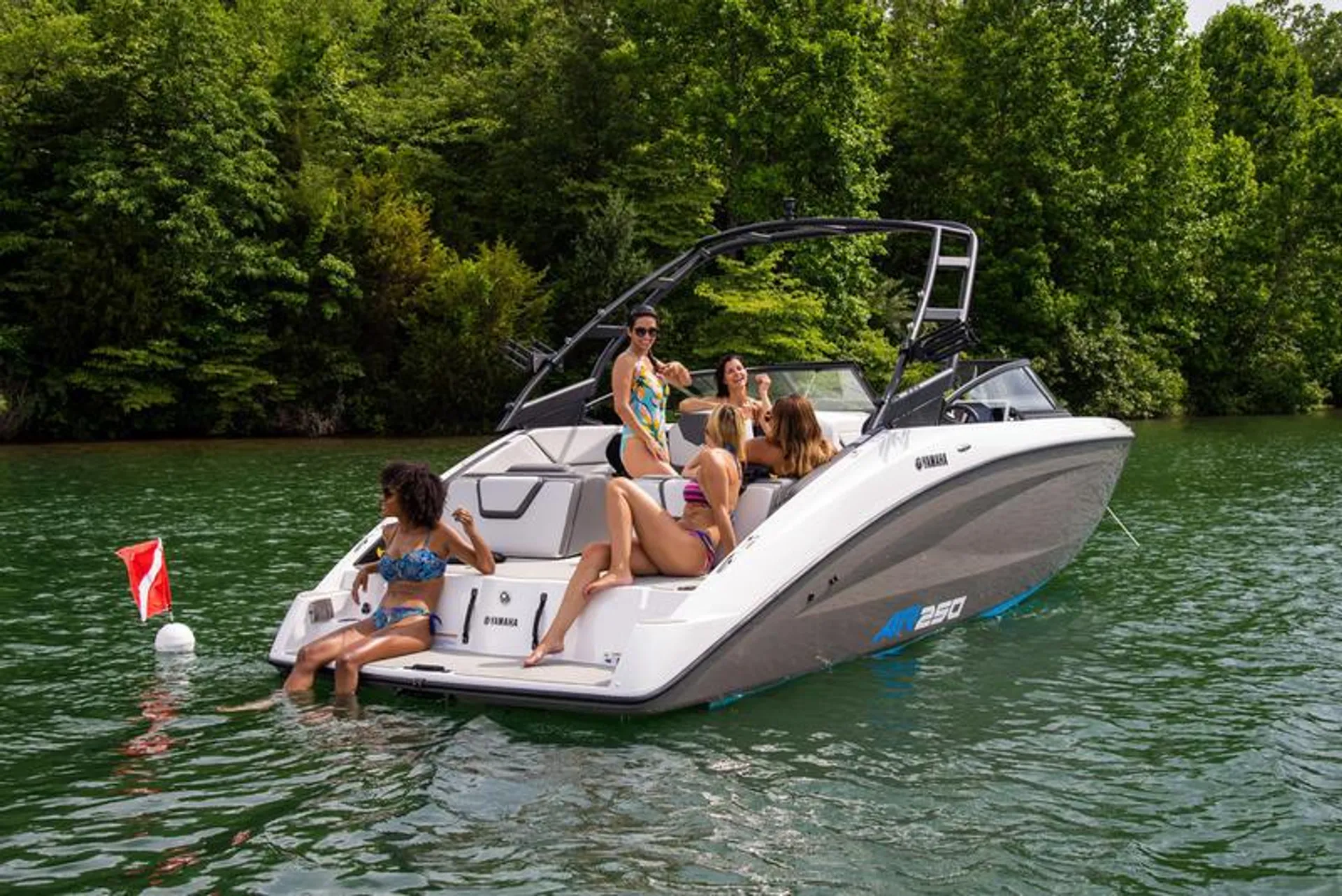 2024 Brand new 25ft Yamaha Jet Boat For Rent!