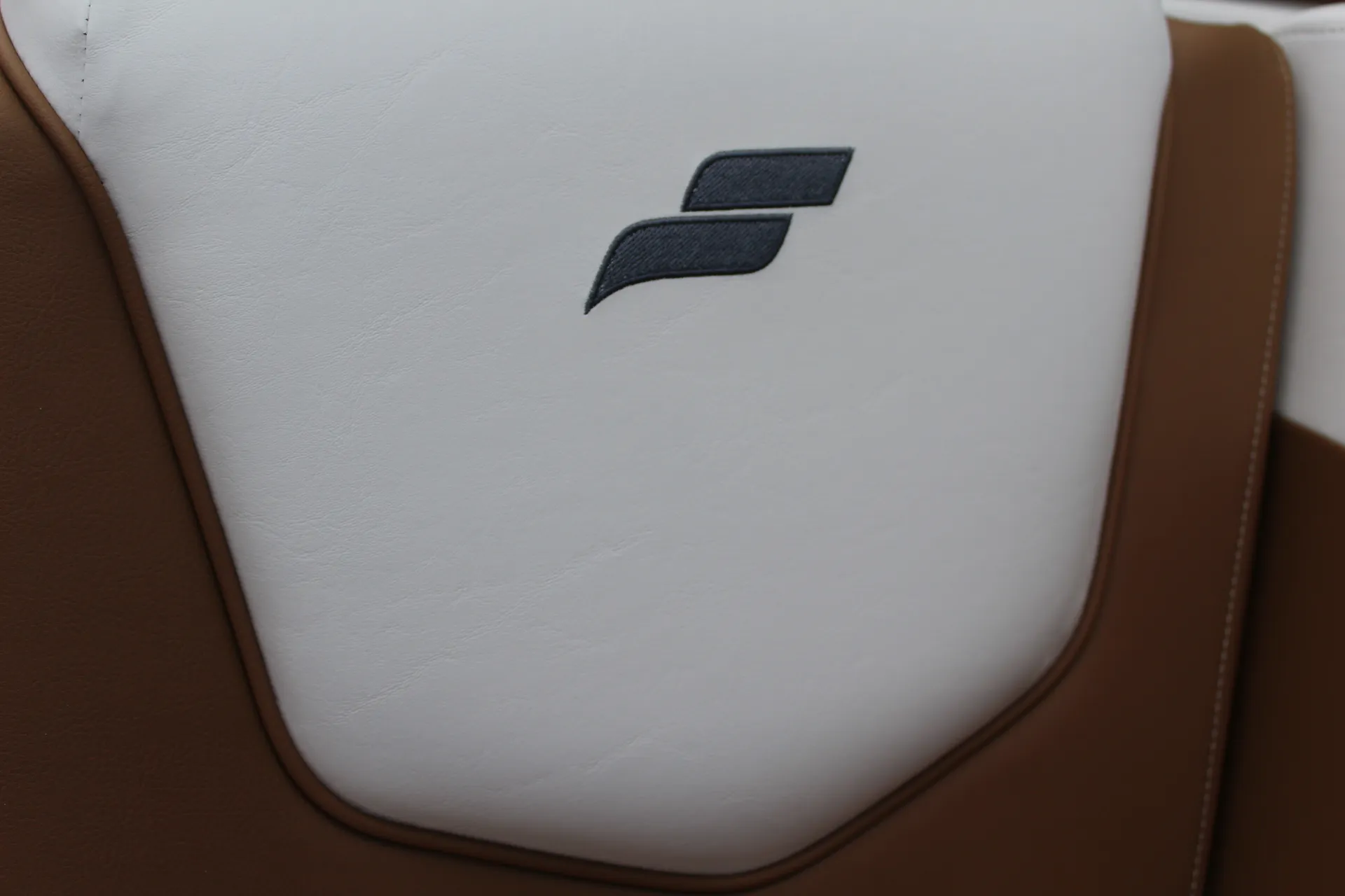 2022  Super Fun Bowrider  