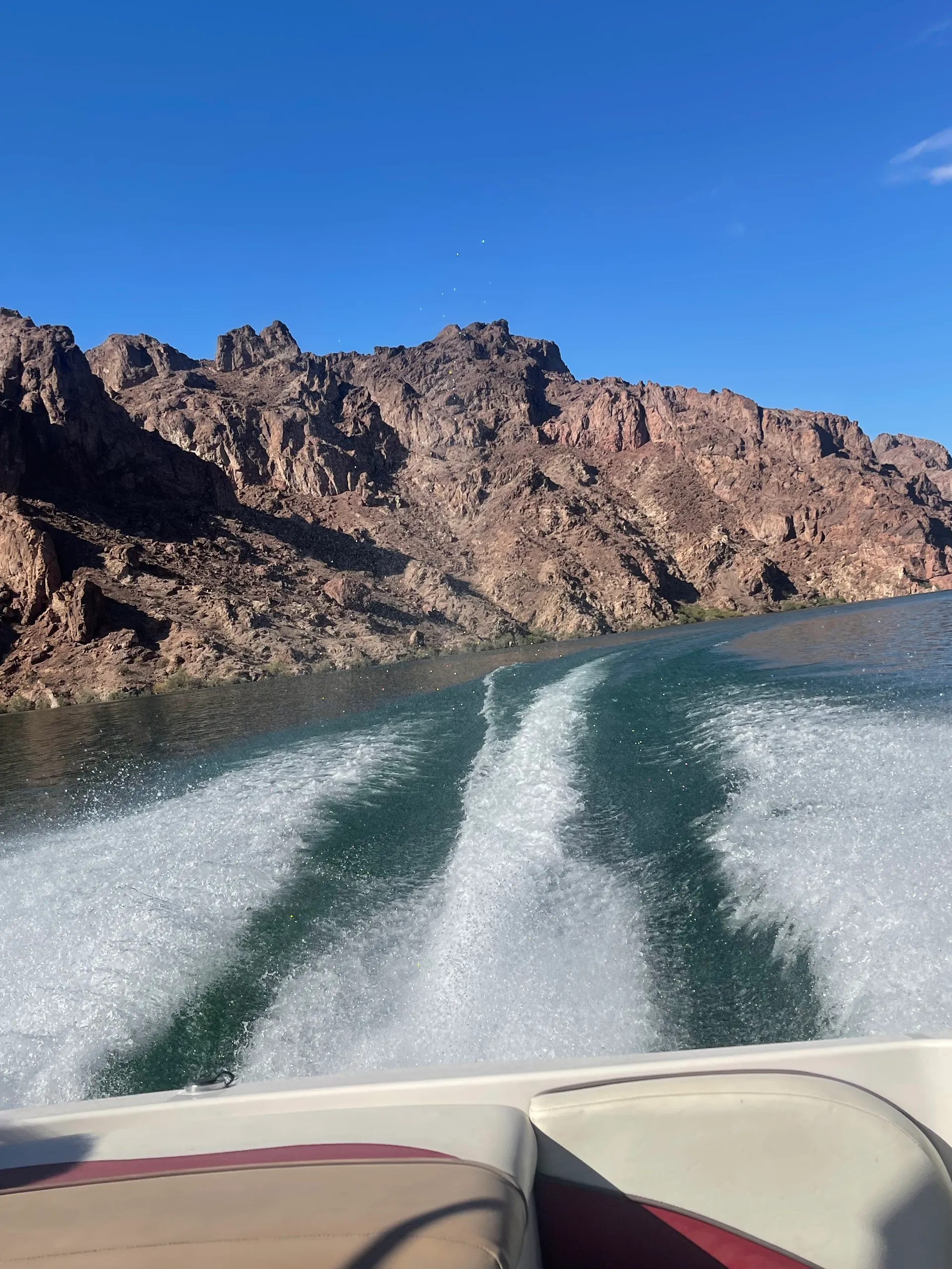 FOUR WINNS BOATS 171 UNLIMITED W/TRAILER in Las Vegas, NV — photo 4