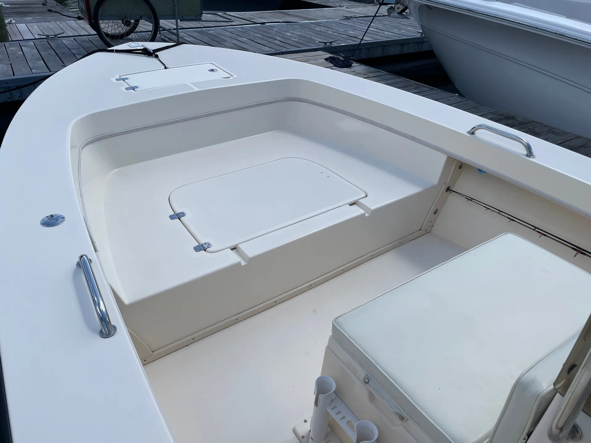 Cruising &amp; Sightseeing or Striper Fishing