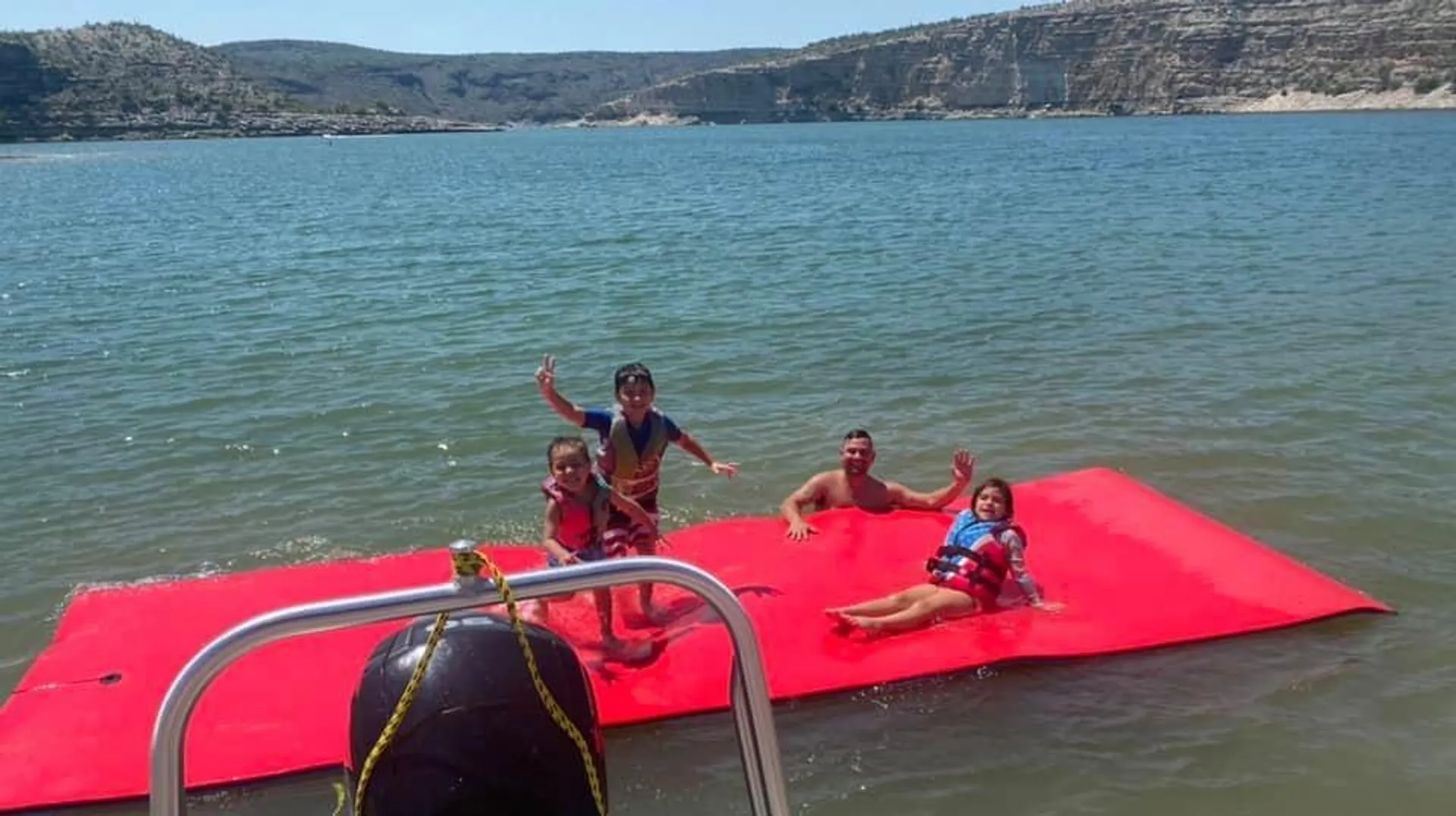 SUN TRACKER PARTY BARGE 22 DLX in Apache Junction, AZ — photo 7