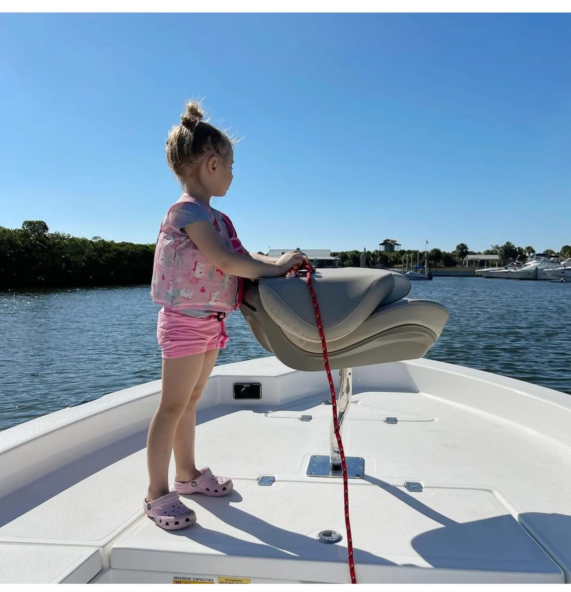 Nauticstar Boats 240 Sport Center Console Bay Boat in Tarpon Springs, FL — photo 8
