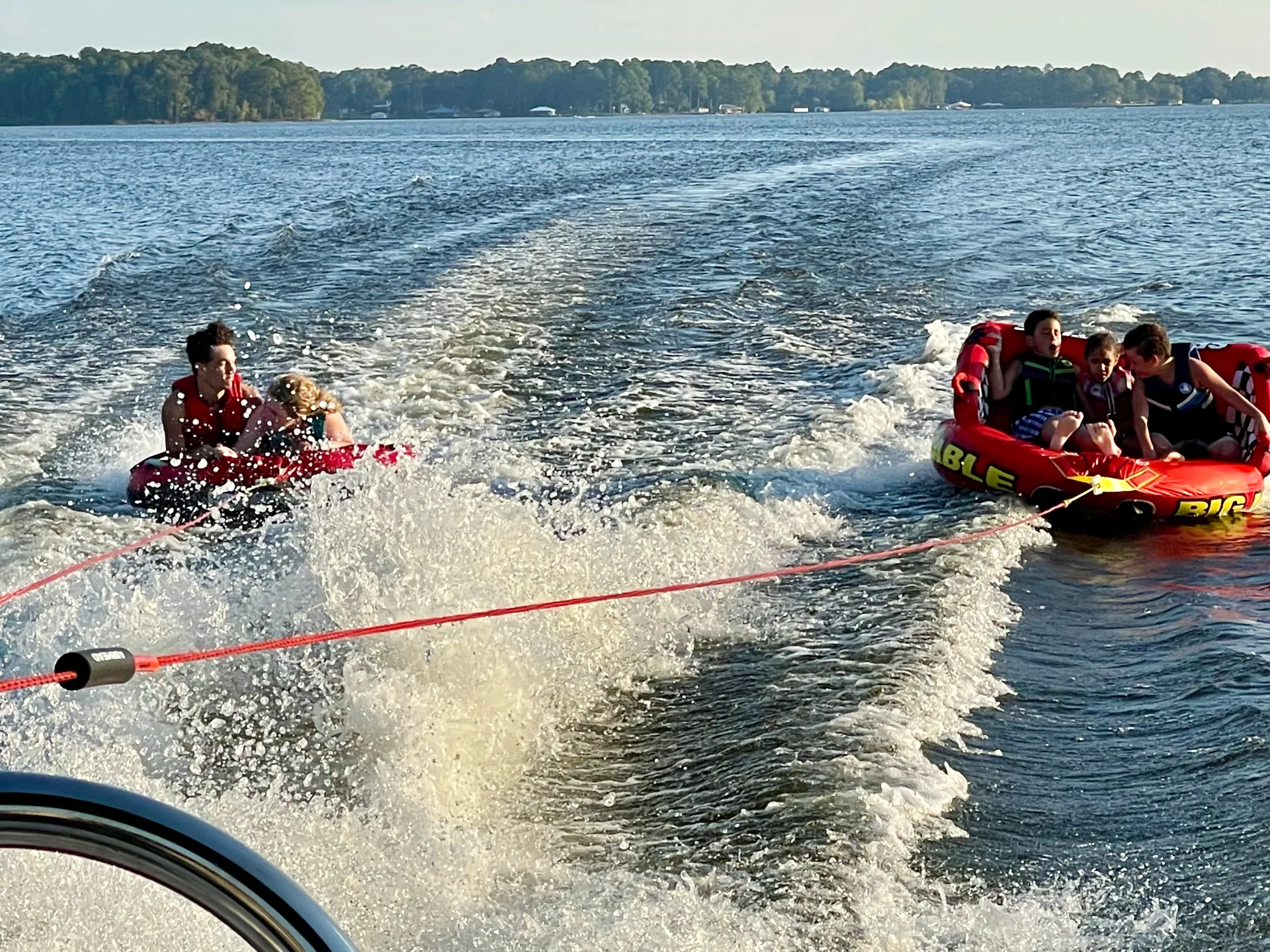 Luxury - High Performance Tritoon