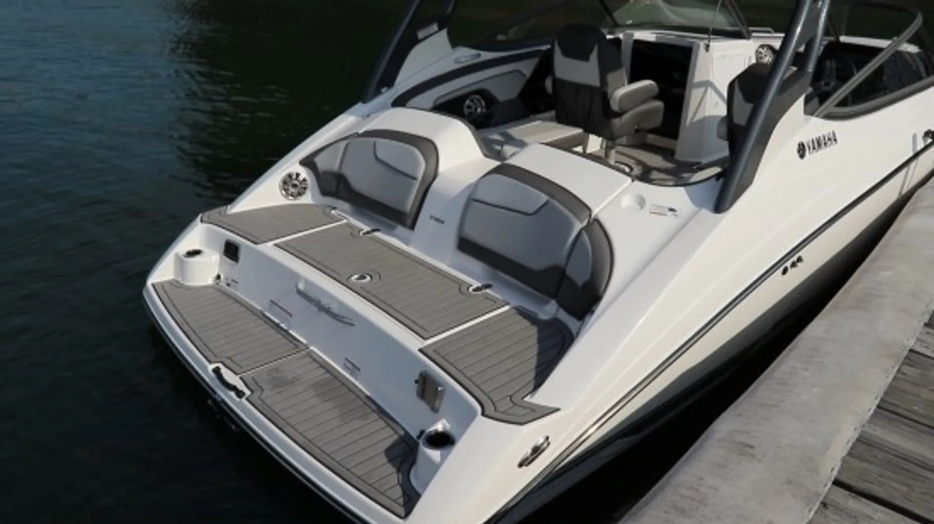 YAMAHA 212 LIMITED SS W/TRAILER in Naperville, IL — photo 2